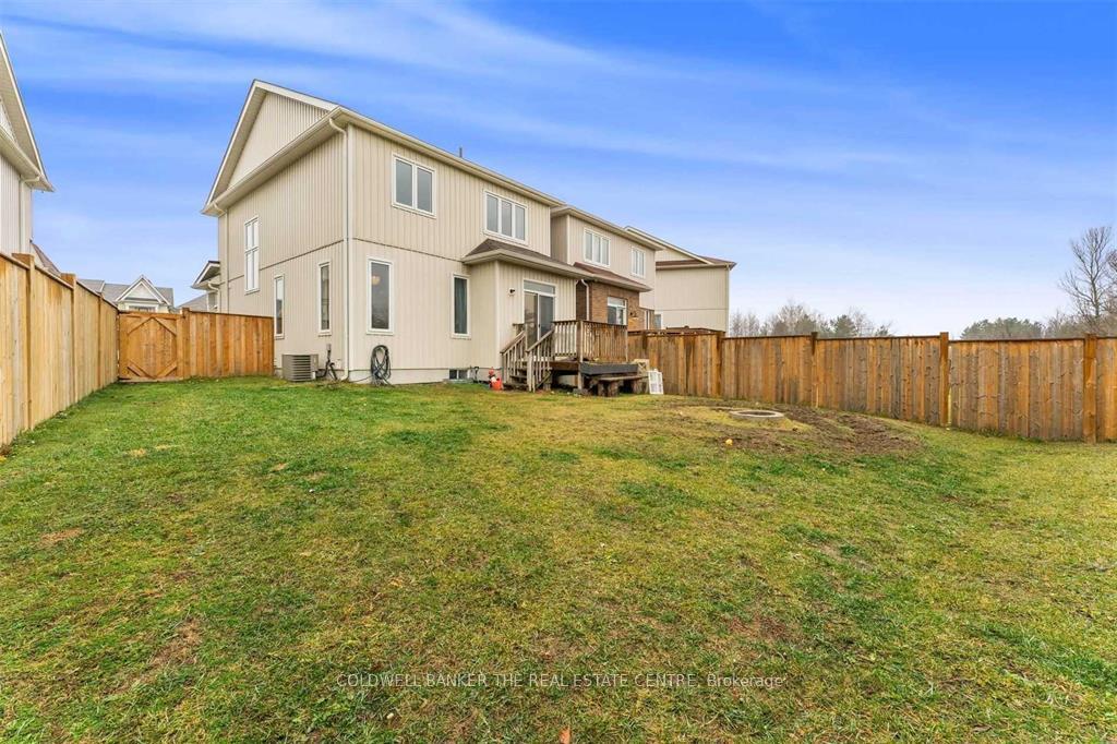 Photo 35 of 70 Blanchard Crescent, Essa, Angus — HOMEH