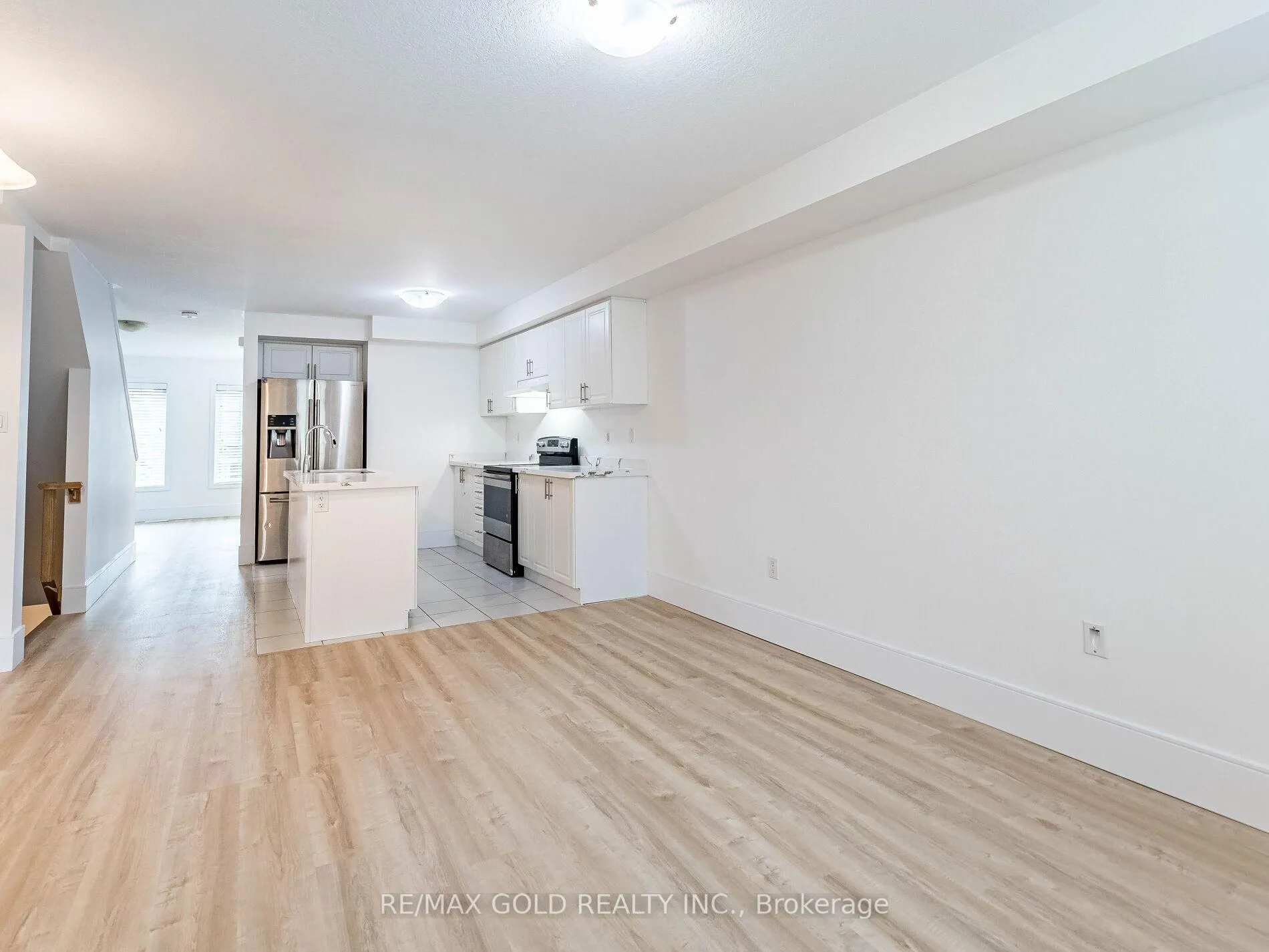 Photo 15 of 436 Linden Drive, Cambridge, Preston Heights — HOMEH