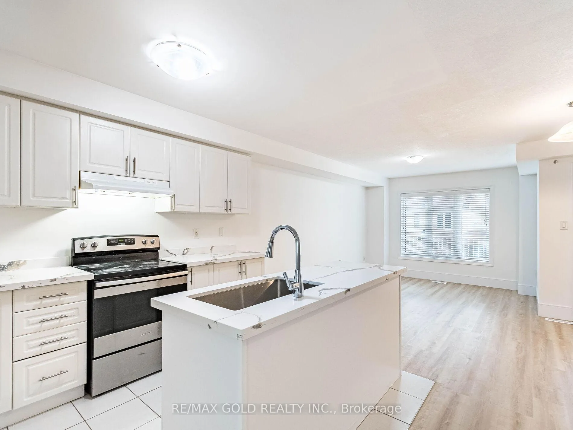 Photo 20 of 436 Linden Drive, Cambridge, Preston Heights — HOMEH