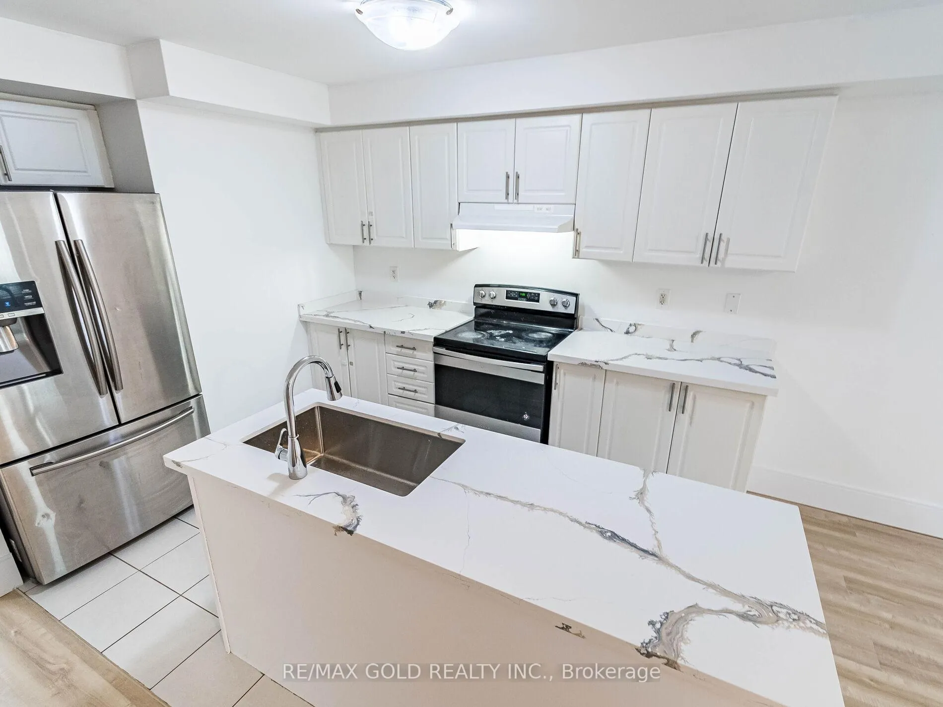Photo 23 of 436 Linden Drive, Cambridge, Preston Heights — HOMEH