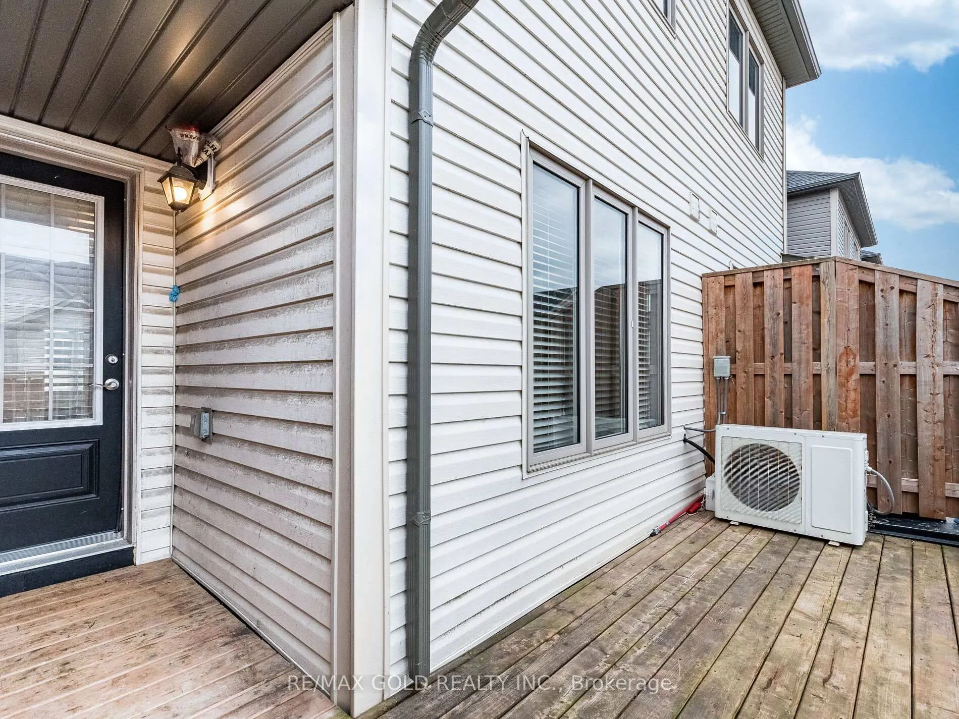 Photo 26 of 436 Linden Drive, Cambridge, Preston Heights — HOMEH