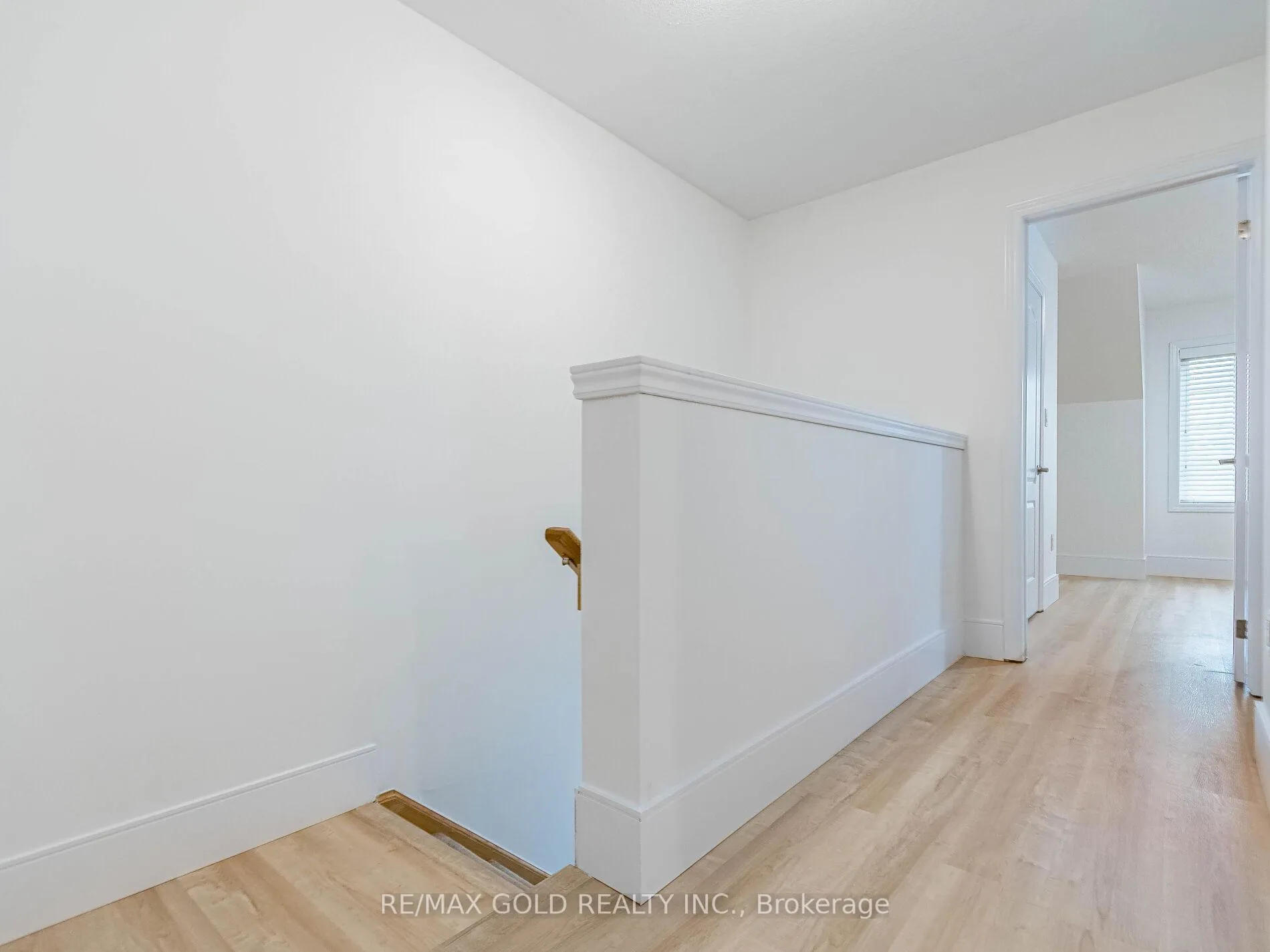 Photo 34 of 436 Linden Drive, Cambridge, Preston Heights — HOMEH