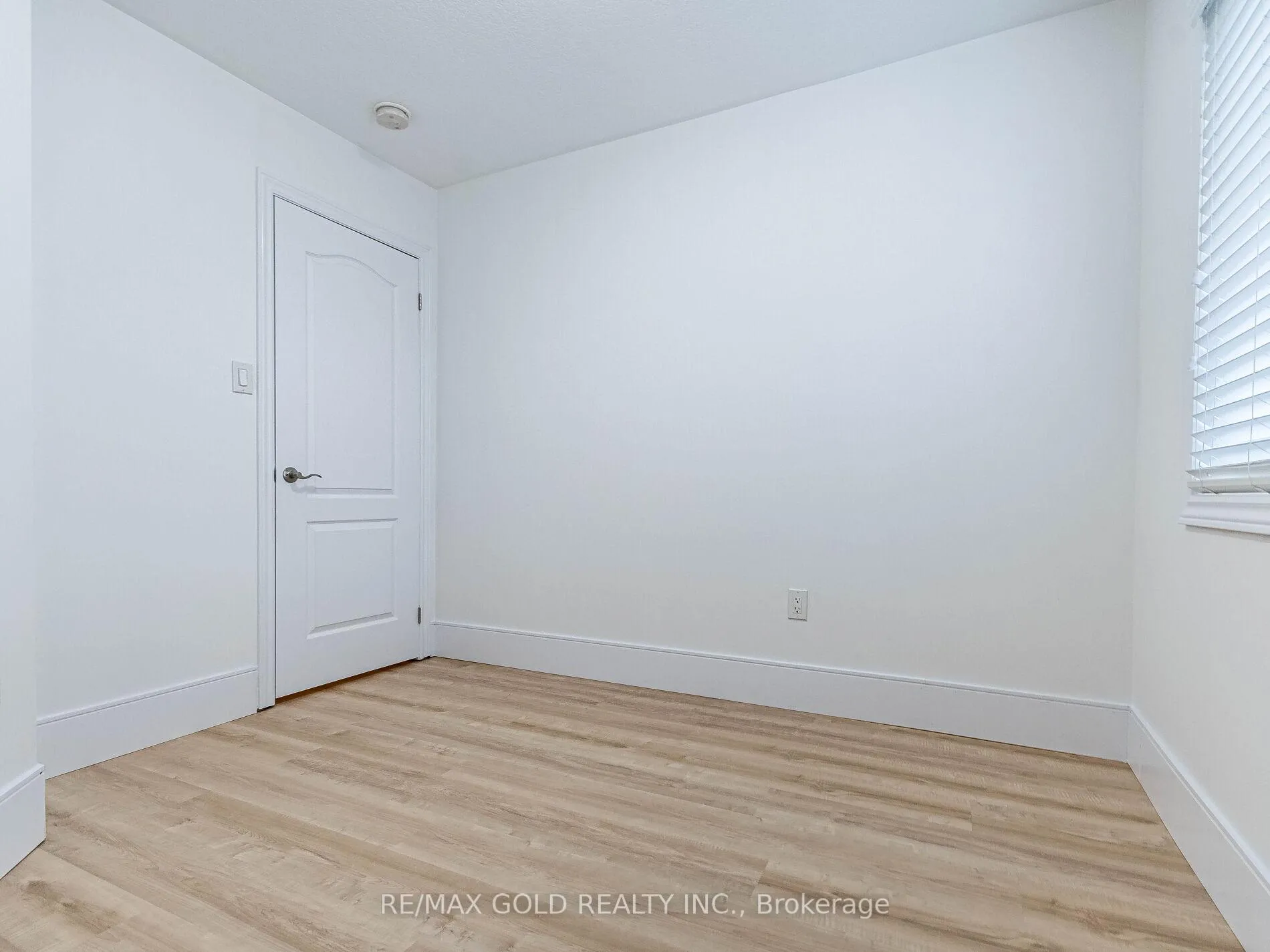 Photo 48 of 436 Linden Drive, Cambridge, Preston Heights — HOMEH