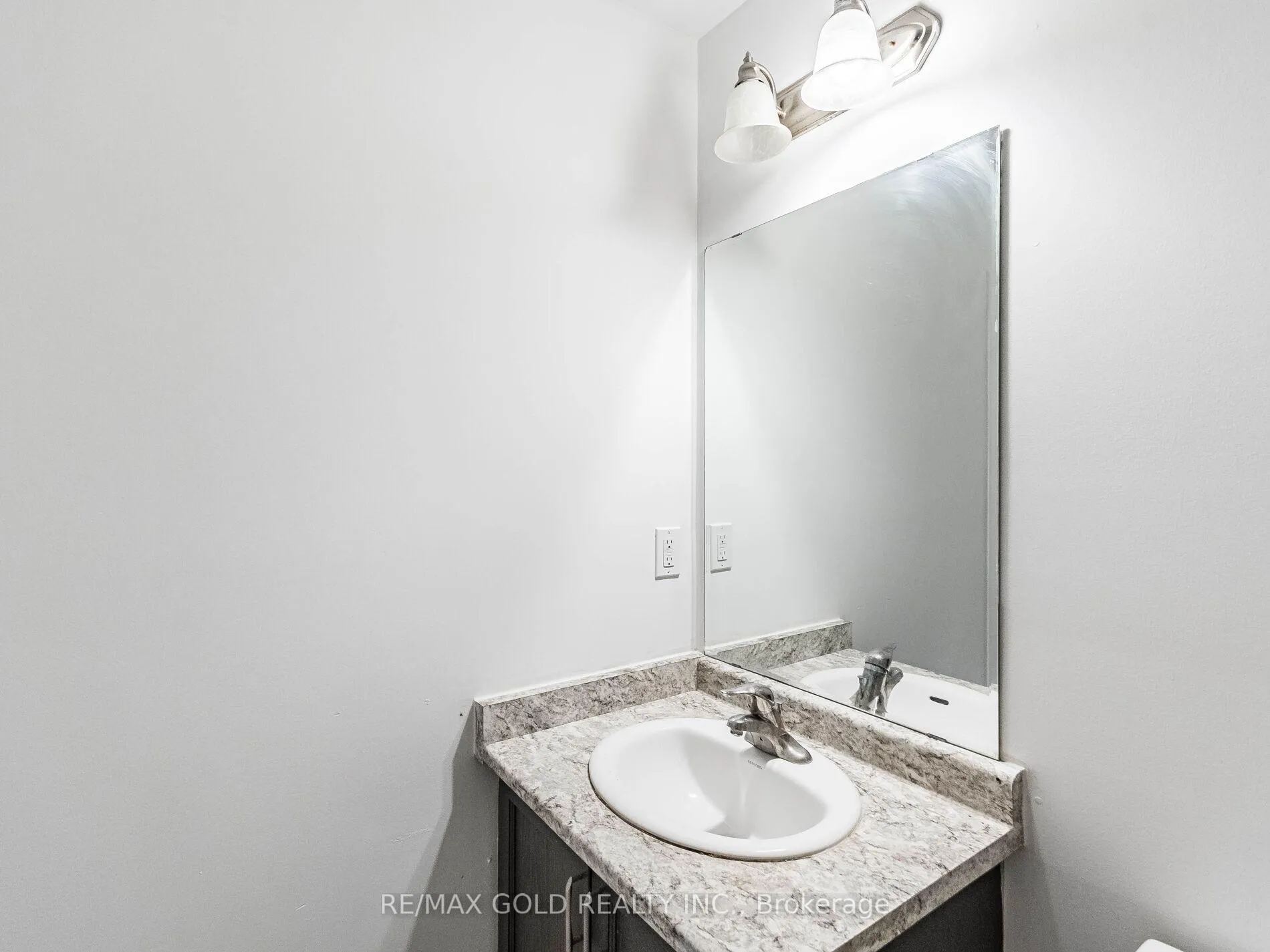 Photo 50 of 436 Linden Drive, Cambridge, Preston Heights — HOMEH