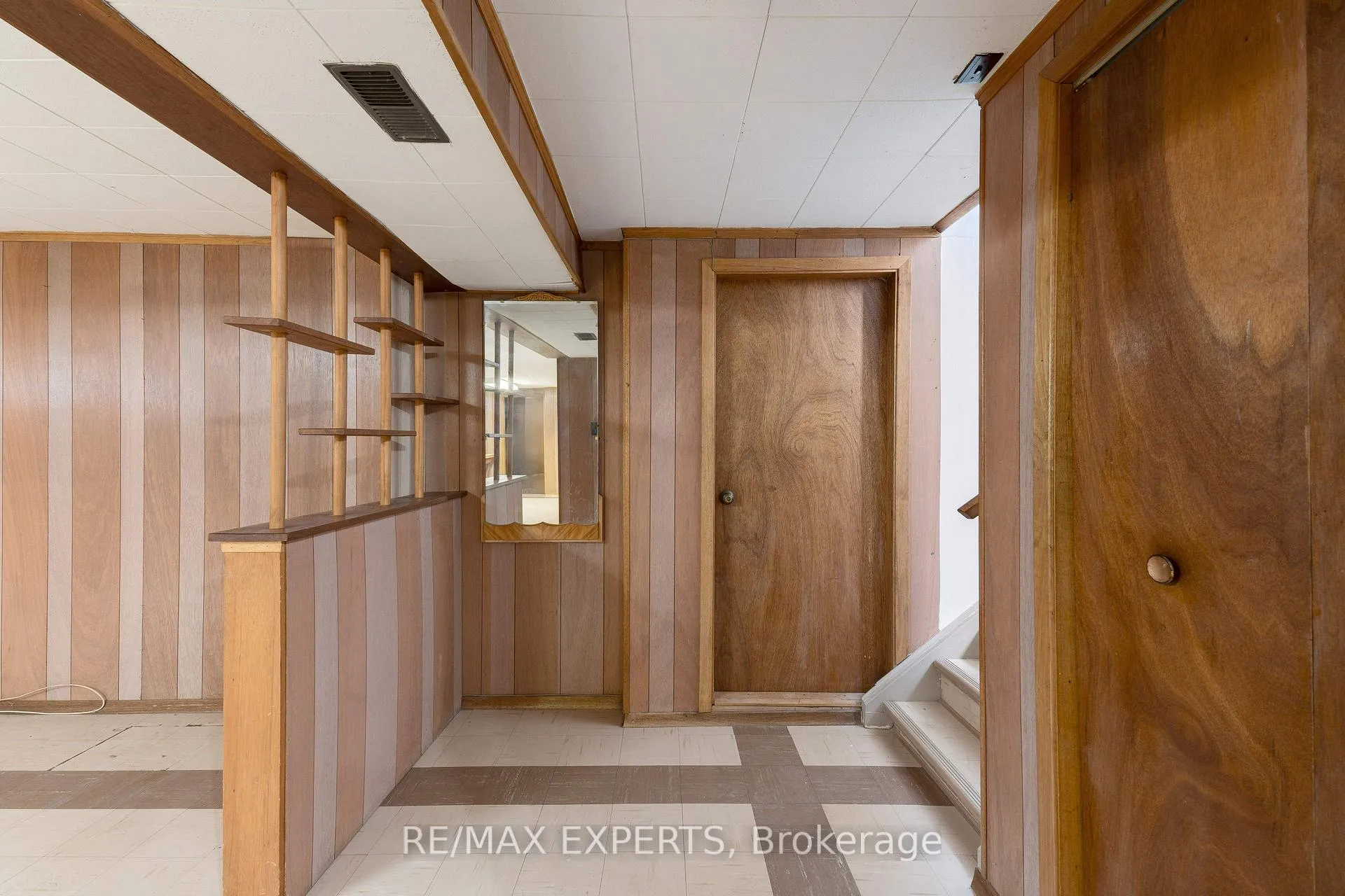 Photo 28 of 78 Atwater Crescent, Hamilton, Rolston — HOMEH