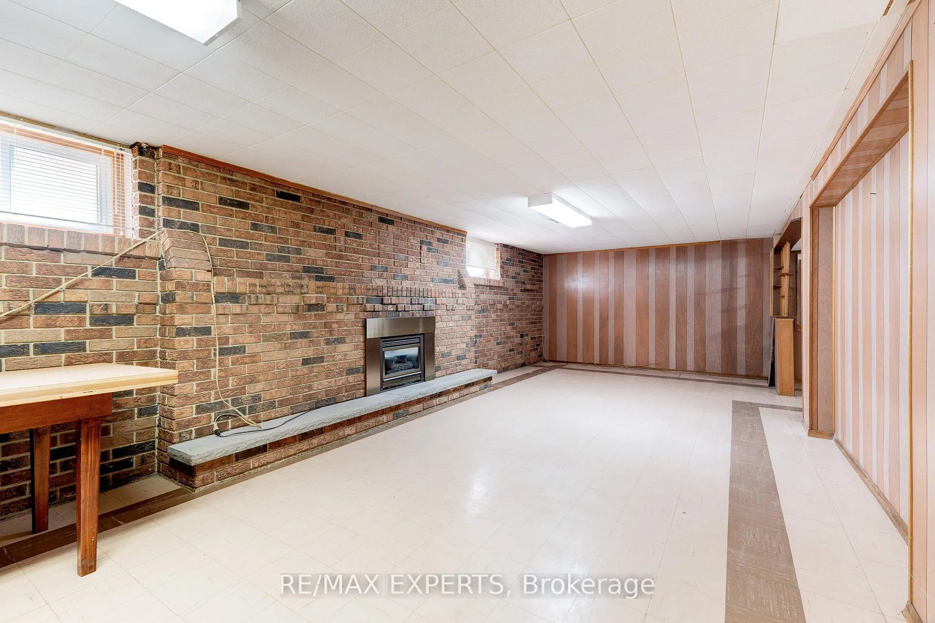 Photo 31 of 78 Atwater Crescent, Hamilton, Rolston — HOMEH