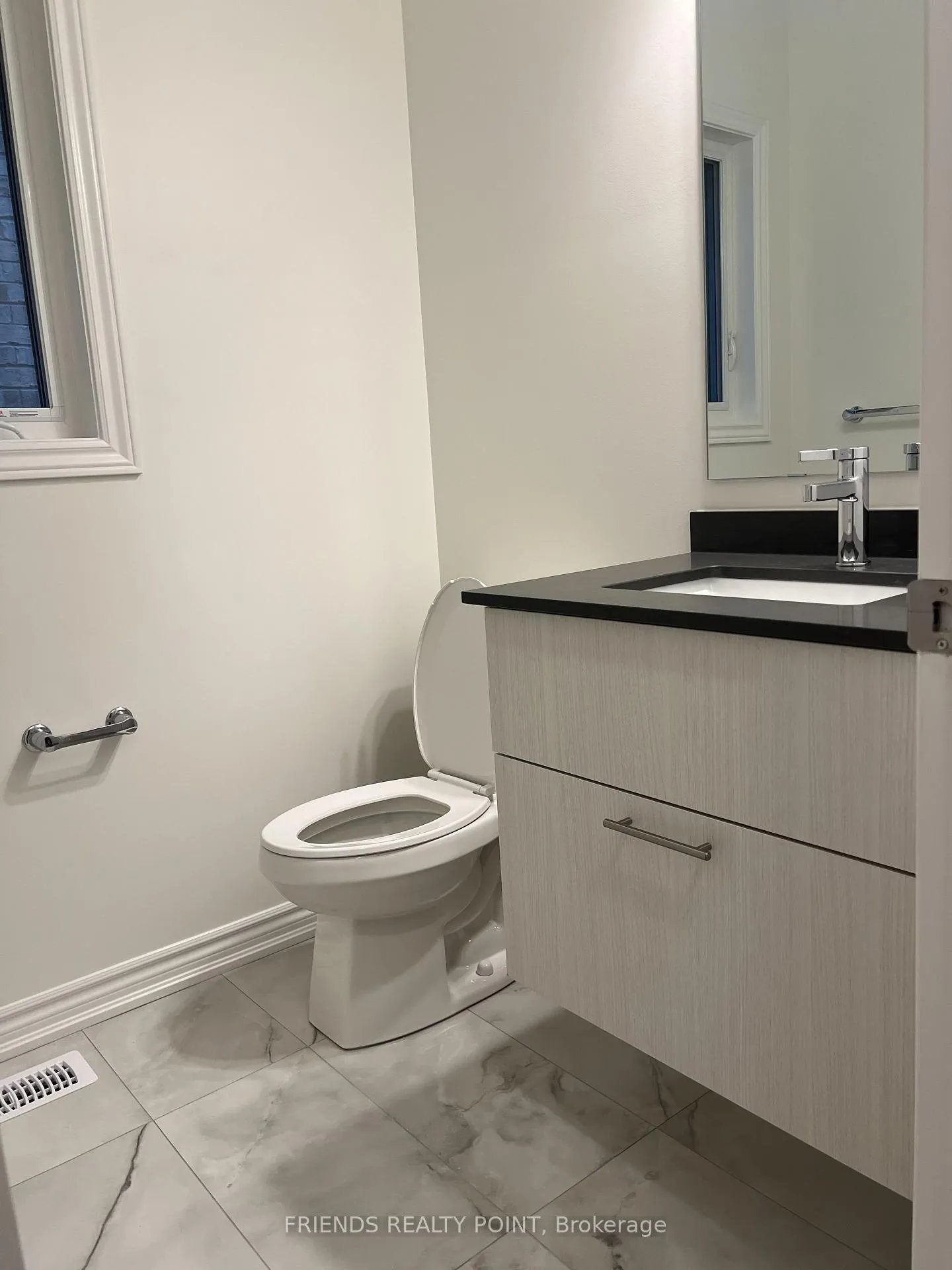 Photo 7 of 148 Shepherd Drive, Barrie, Painswick South — HOMEH