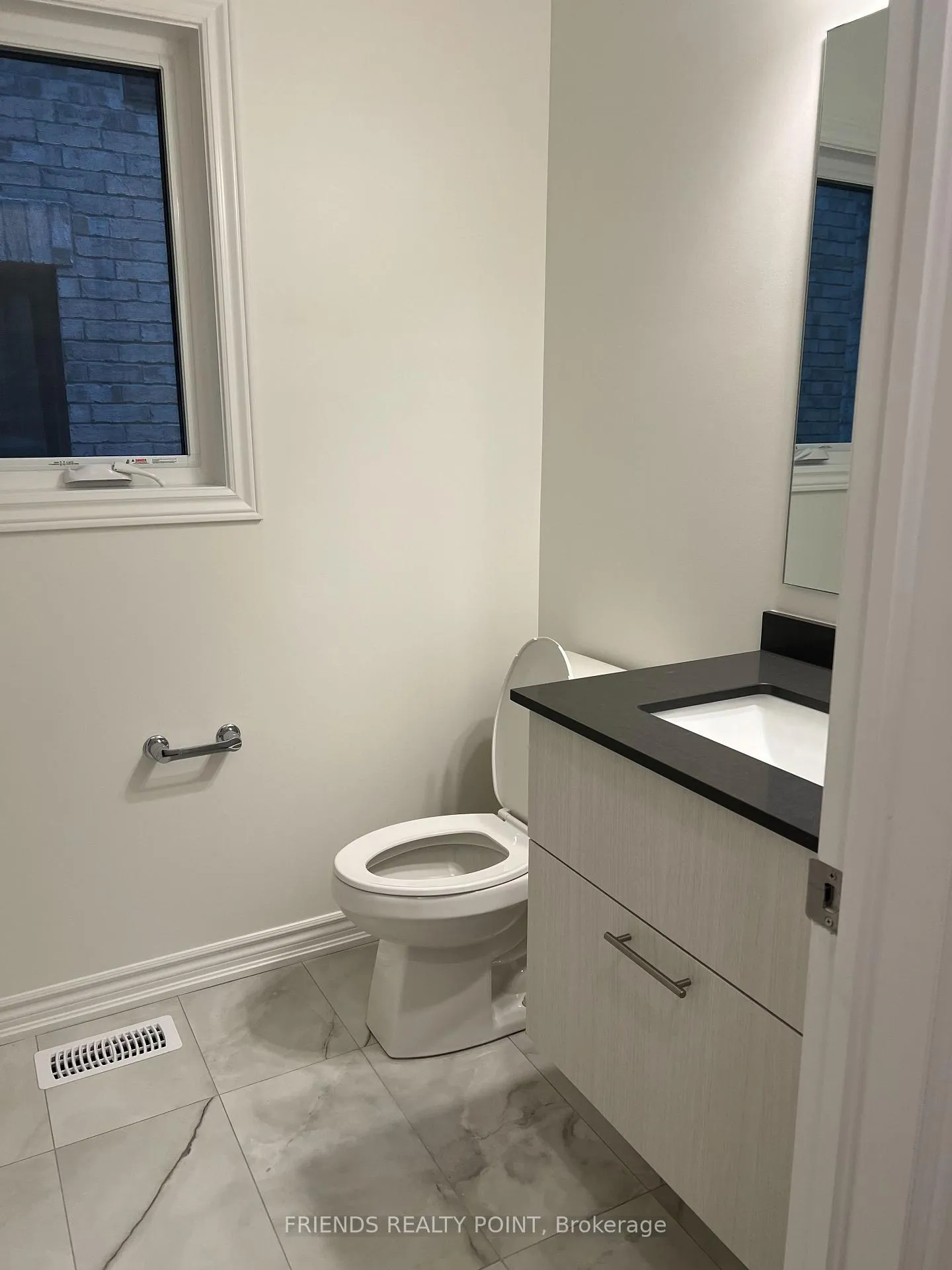 Photo 12 of 148 Shepherd Drive, Barrie, Painswick South — HOMEH