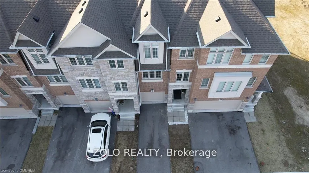 Photo 2 of 106 Monarch Woods Drive, Kitchener, Pioneer Park/Doon/Wyldwoods — HOMEH