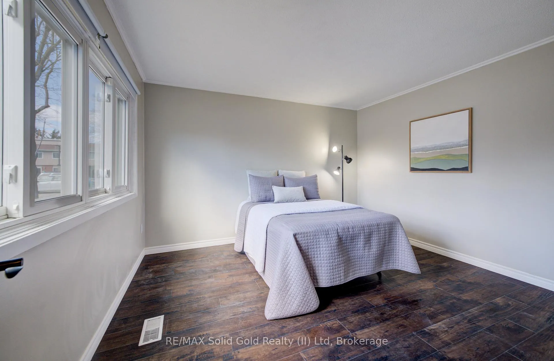 Photo 9 of Unit 22, 121 University Avenue E, Waterloo — HOMEH