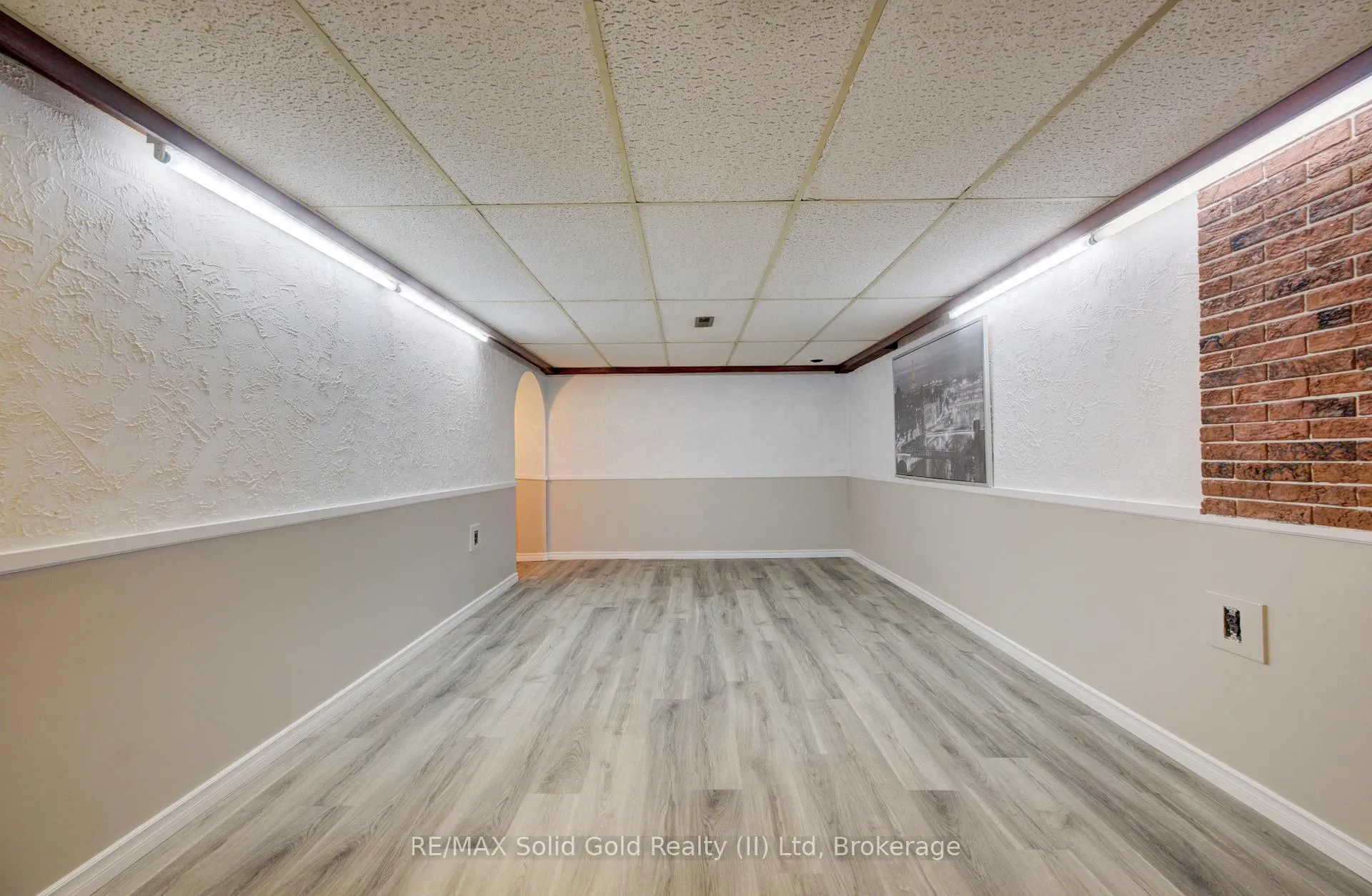 Photo 22 of Unit 22, 121 University Avenue E, Waterloo — HOMEH