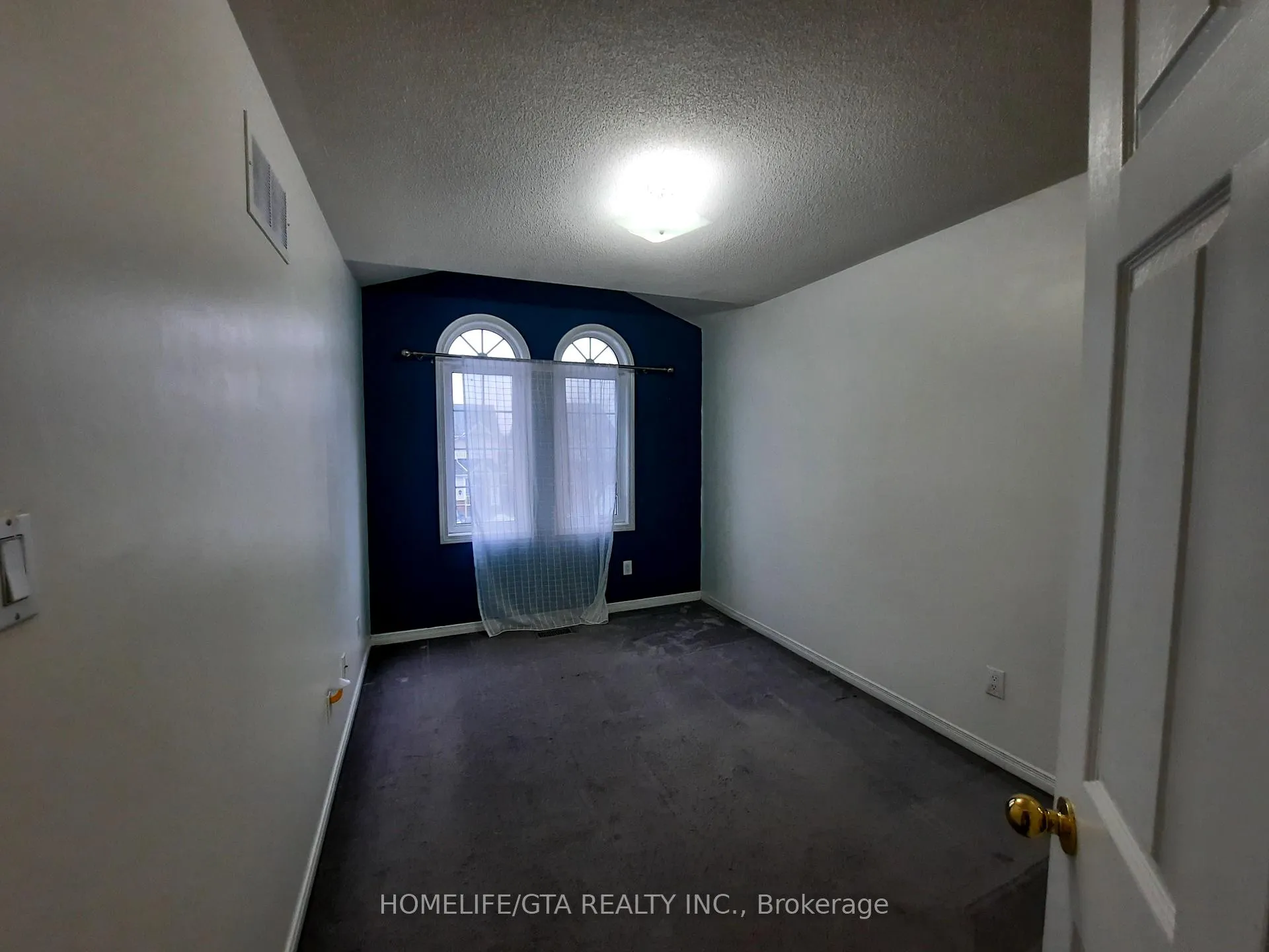Photo 12 of 156 Bourbon Place, Whitby, Pringle Creek — HOMEH
