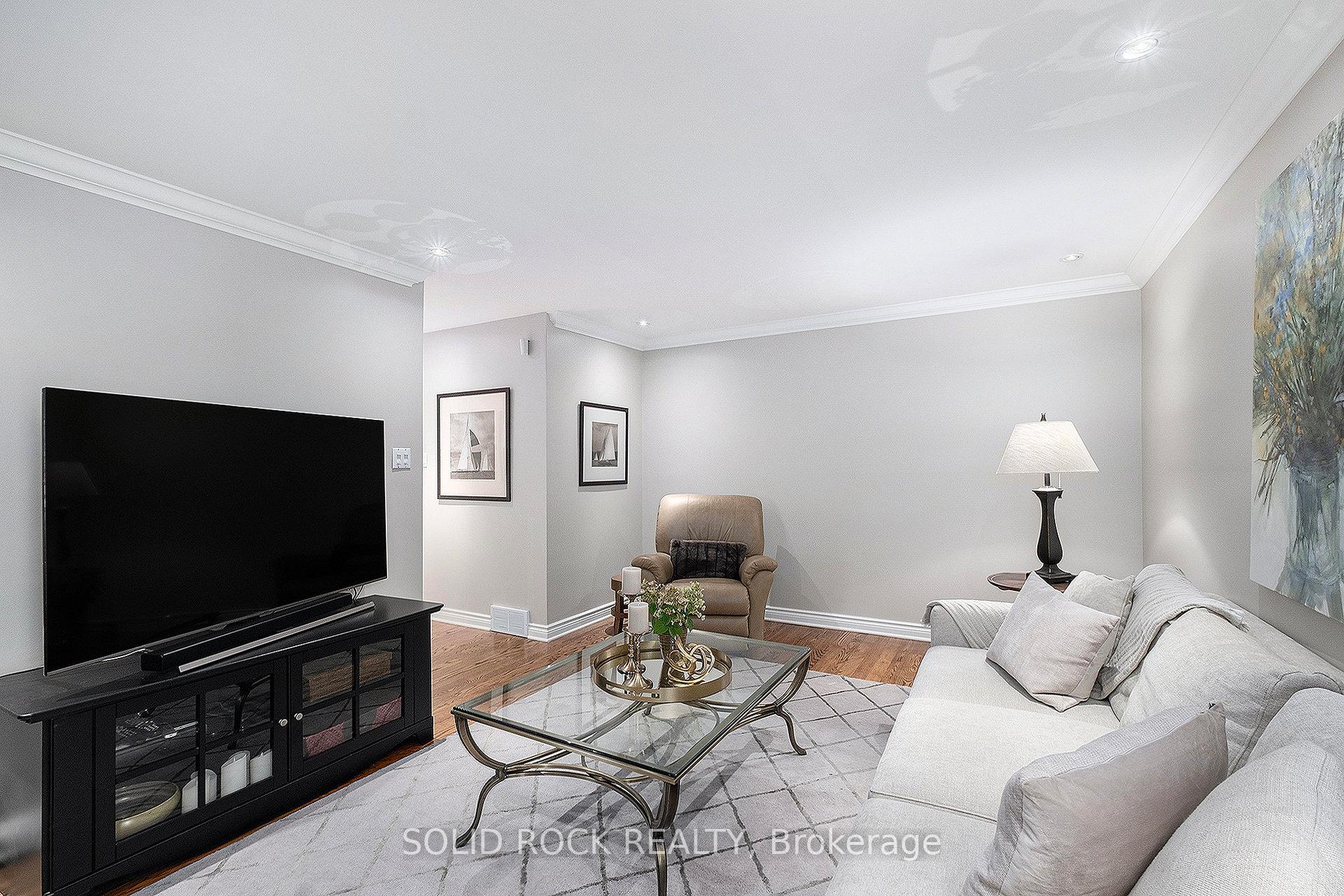 Photo 14 of 18 Falk Avenue, Ottawa, Barrhaven - Knollsbrook — HOMEH