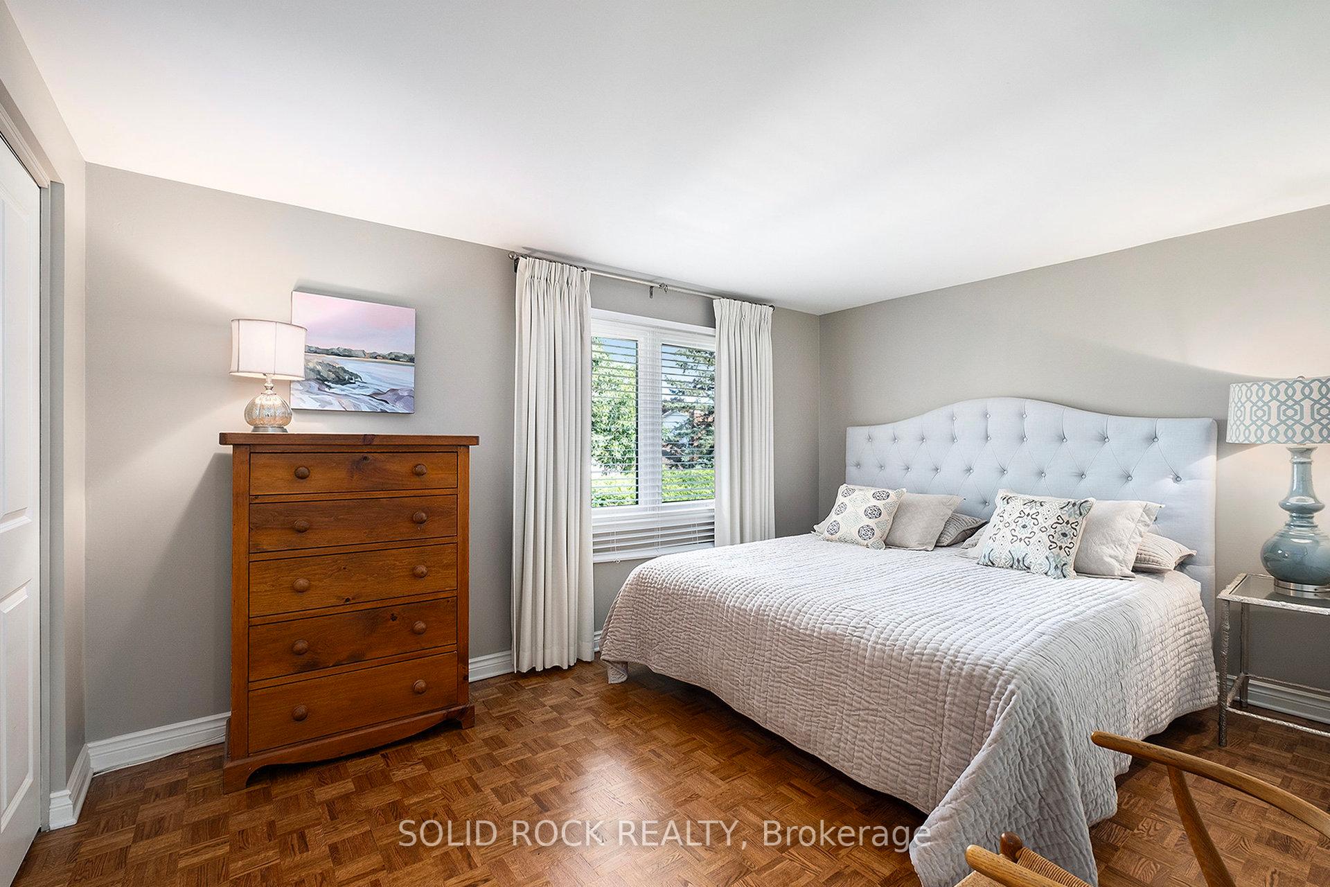 Photo 24 of 18 Falk Avenue, Ottawa, Barrhaven - Knollsbrook — HOMEH