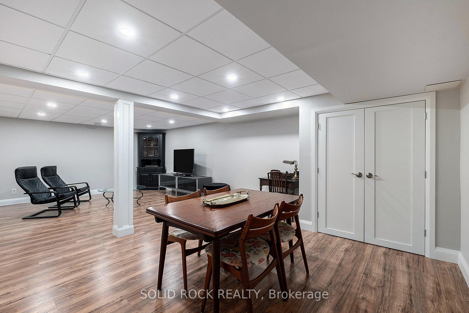 Photo 33 of 18 Falk Avenue, Ottawa, Barrhaven - Knollsbrook — HOMEH