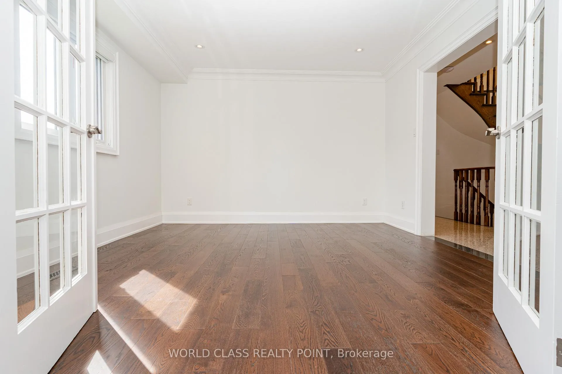 Photo 17 of 117 Highglen Avenue, Markham, Milliken Mills East — HOMEH