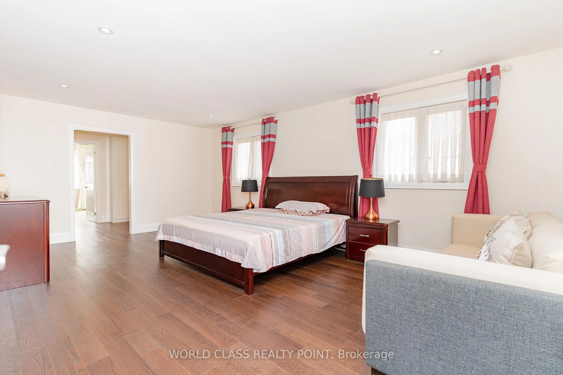 Photo 26 of 117 Highglen Avenue, Markham, Milliken Mills East — HOMEH