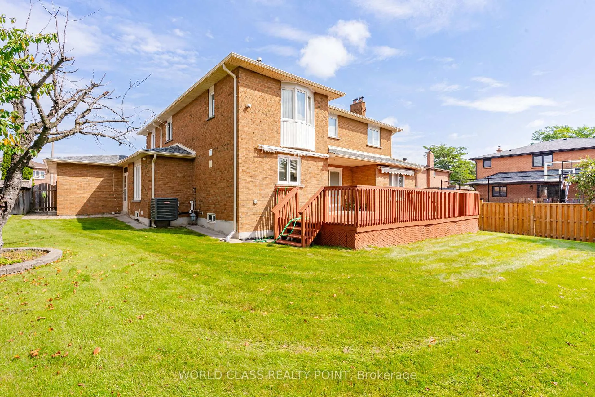 Photo 38 of 117 Highglen Avenue, Markham, Milliken Mills East — HOMEH