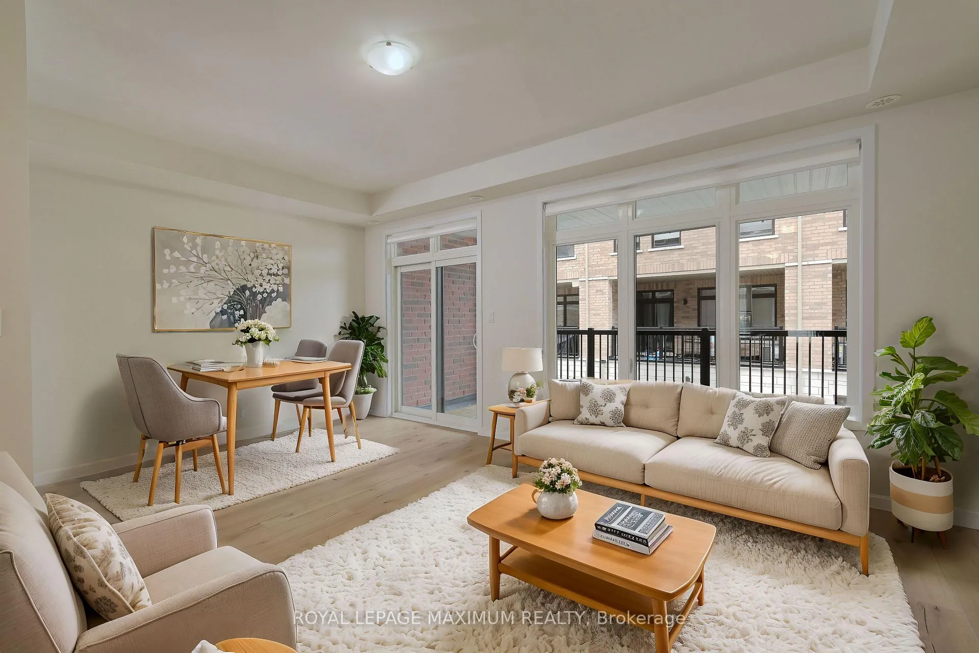Photo 9 of 10290 Keele Street, Vaughan, Maple — HOMEH