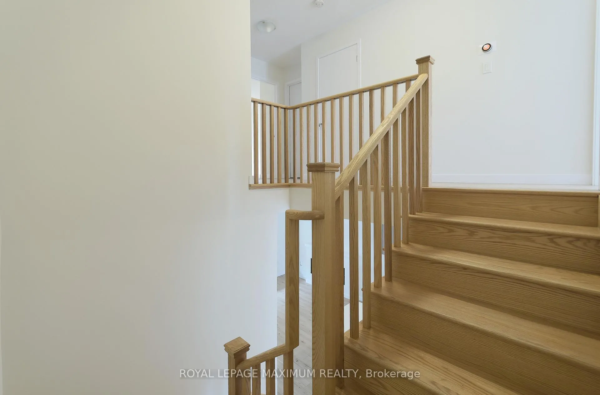 Photo 23 of 10290 Keele Street, Vaughan, Maple — HOMEH