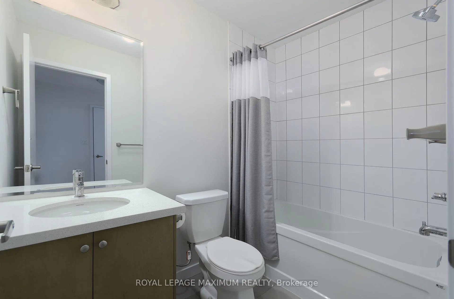 Photo 35 of 10290 Keele Street, Vaughan, Maple — HOMEH