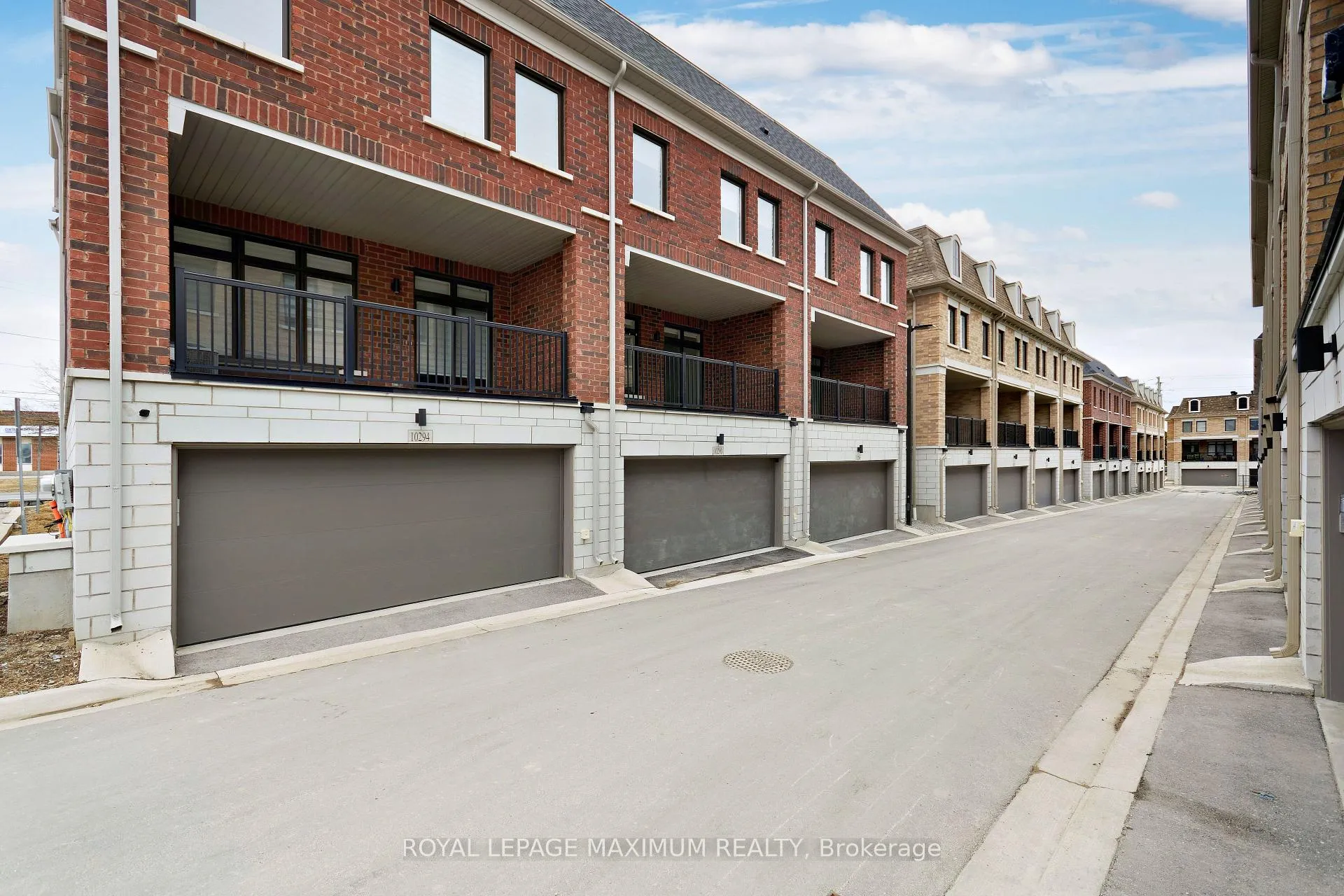 Photo 44 of 10290 Keele Street, Vaughan, Maple — HOMEH