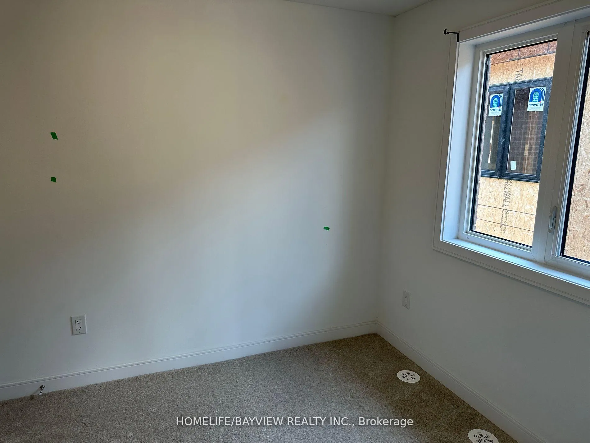 Photo 18 of 11 Red Maple Lane, Barrie, Innis-Shore — HOMEH
