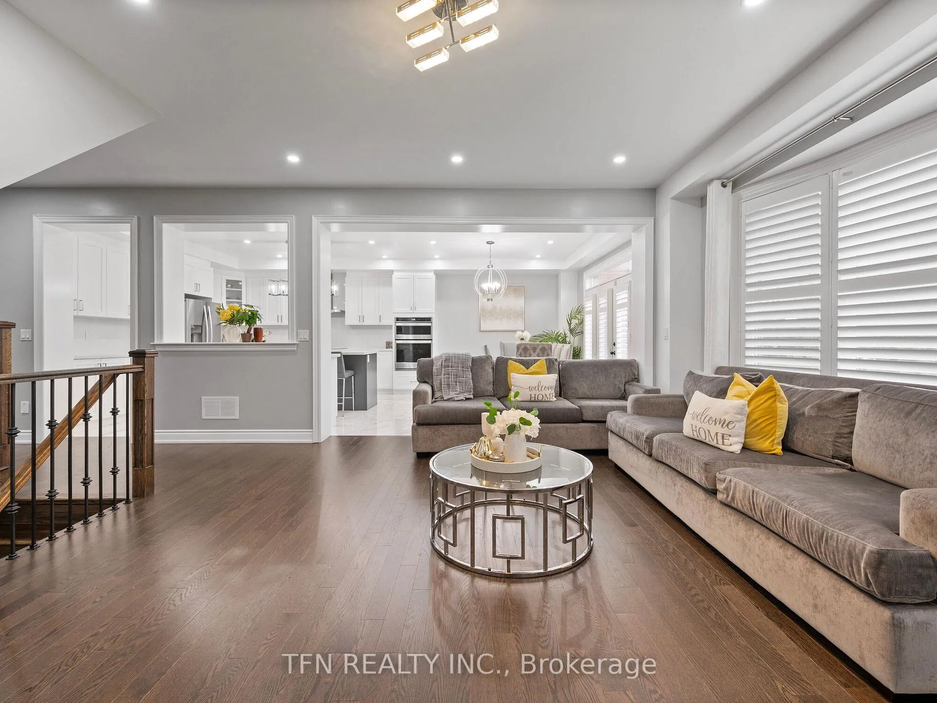 Photo 13 of 1406 Lawson Street, Innisfil, Alcona — HOMEH