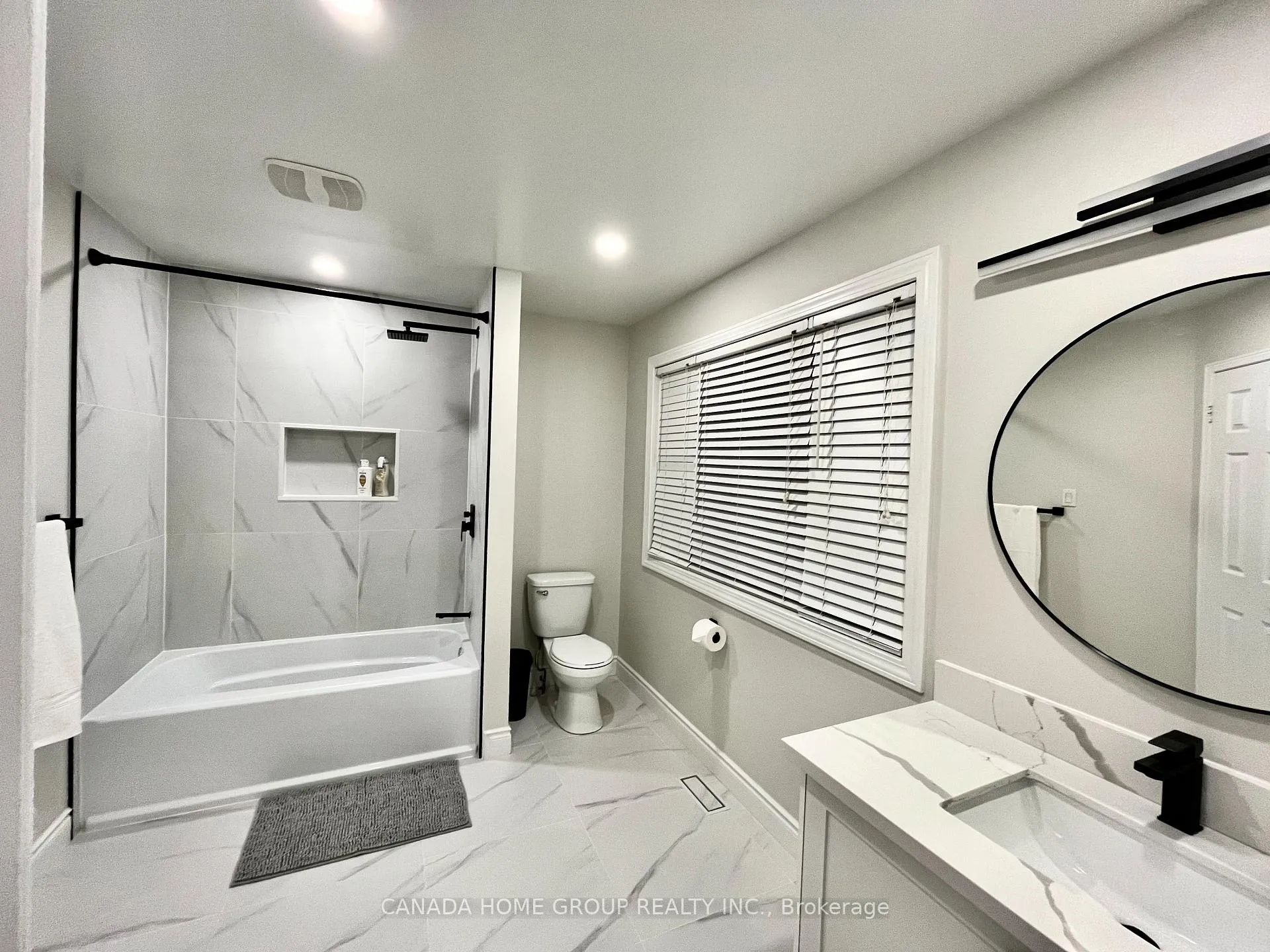 Photo 9 of 11 Bonnycastle Drive, Clarington, Bowmanville — HOMEH
