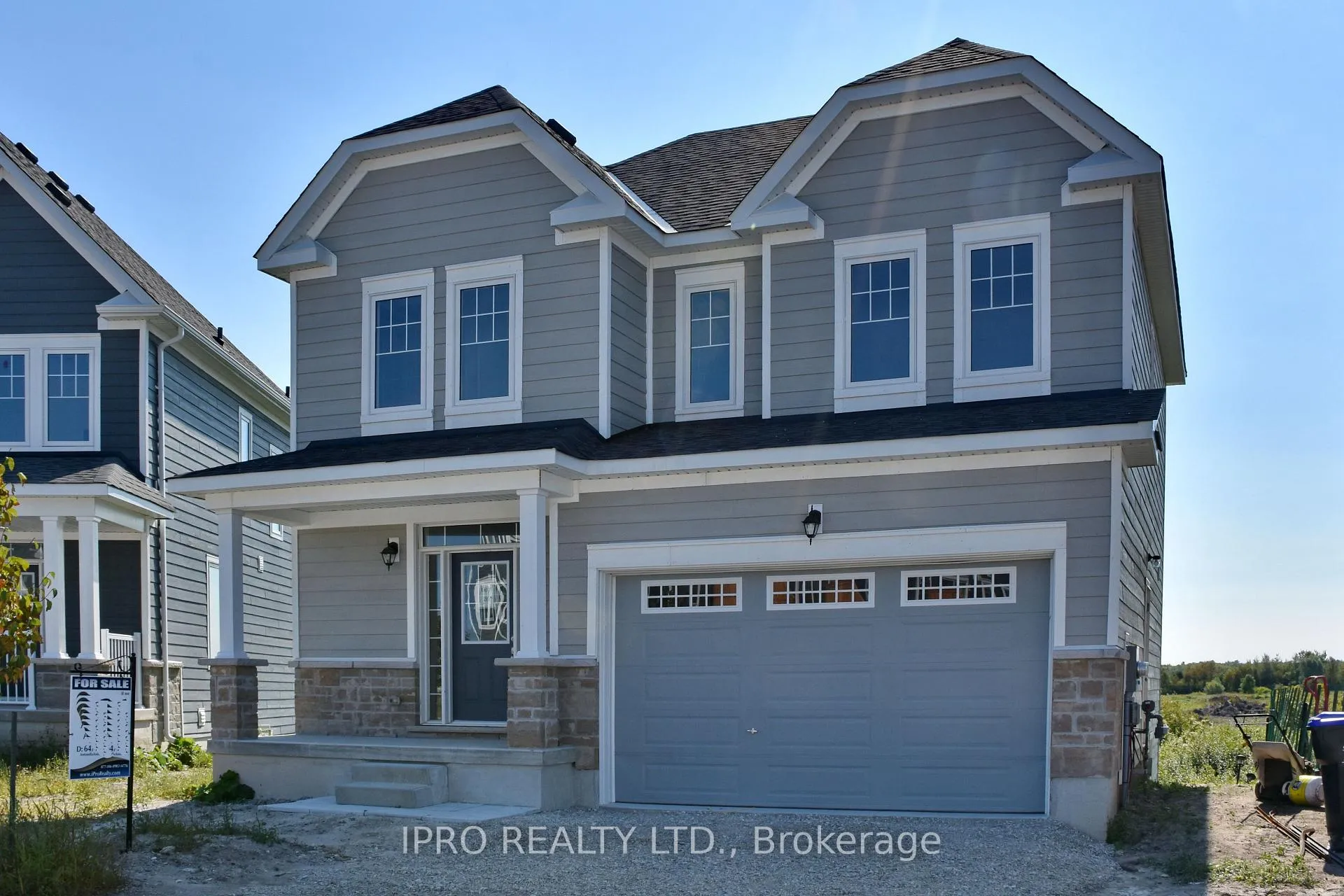 Photo 2 of 12 Shapira Avenue, Wasaga Beach — HOMEH