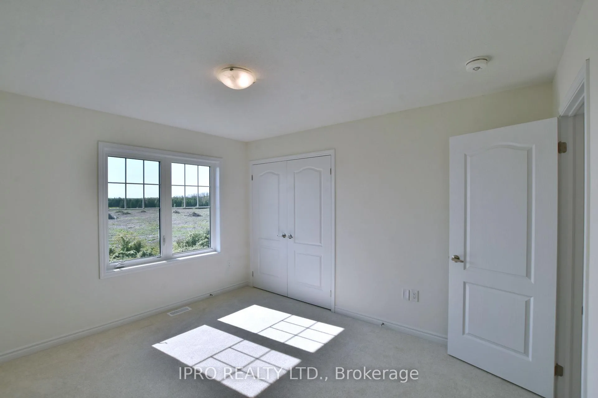 Photo 33 of 12 Shapira Avenue, Wasaga Beach — HOMEH