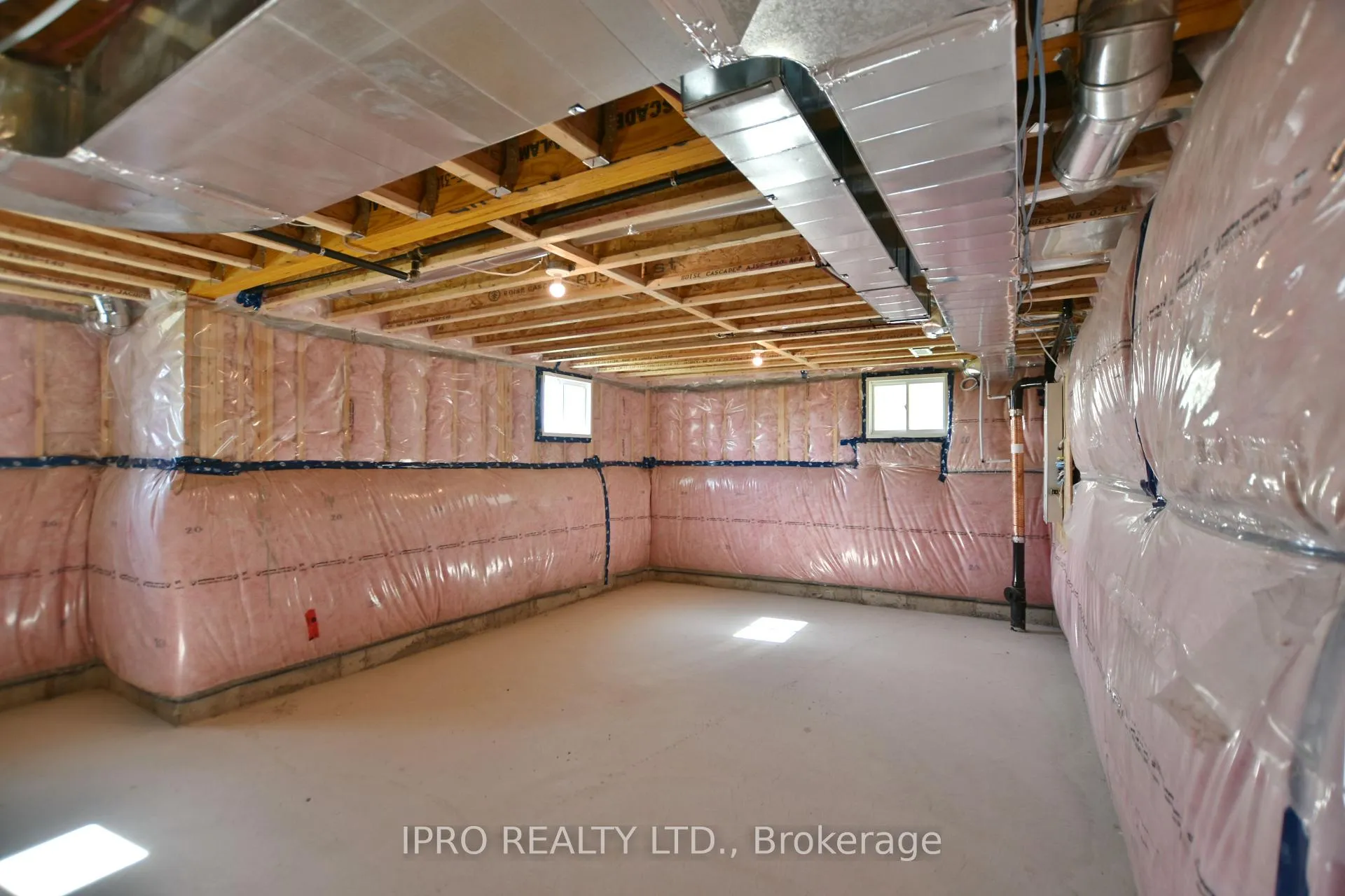 Photo 42 of 12 Shapira Avenue, Wasaga Beach — HOMEH