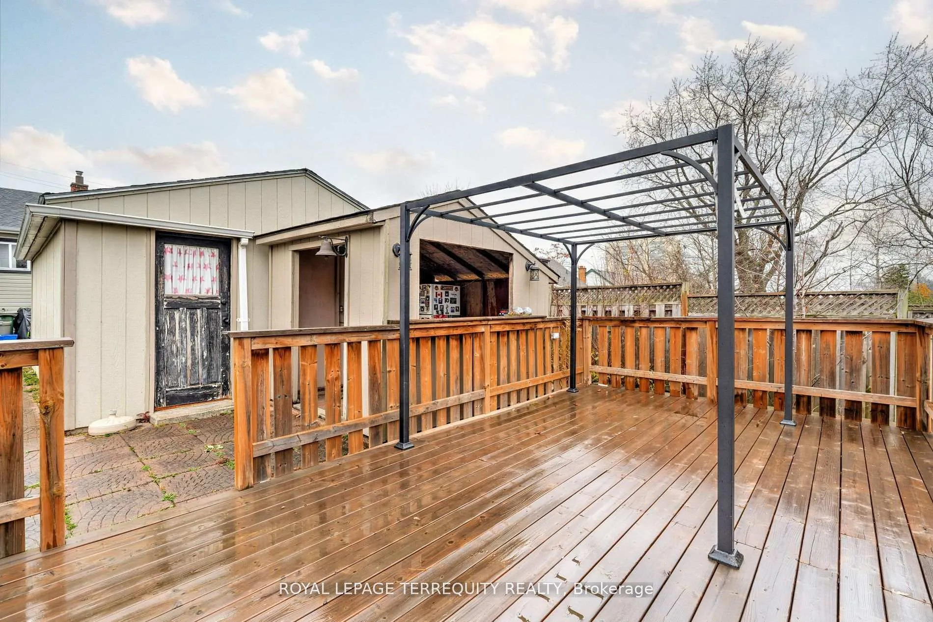 Photo 29 of 739 Upper Gage Avenue, Hamilton, Macassa — HOMEH