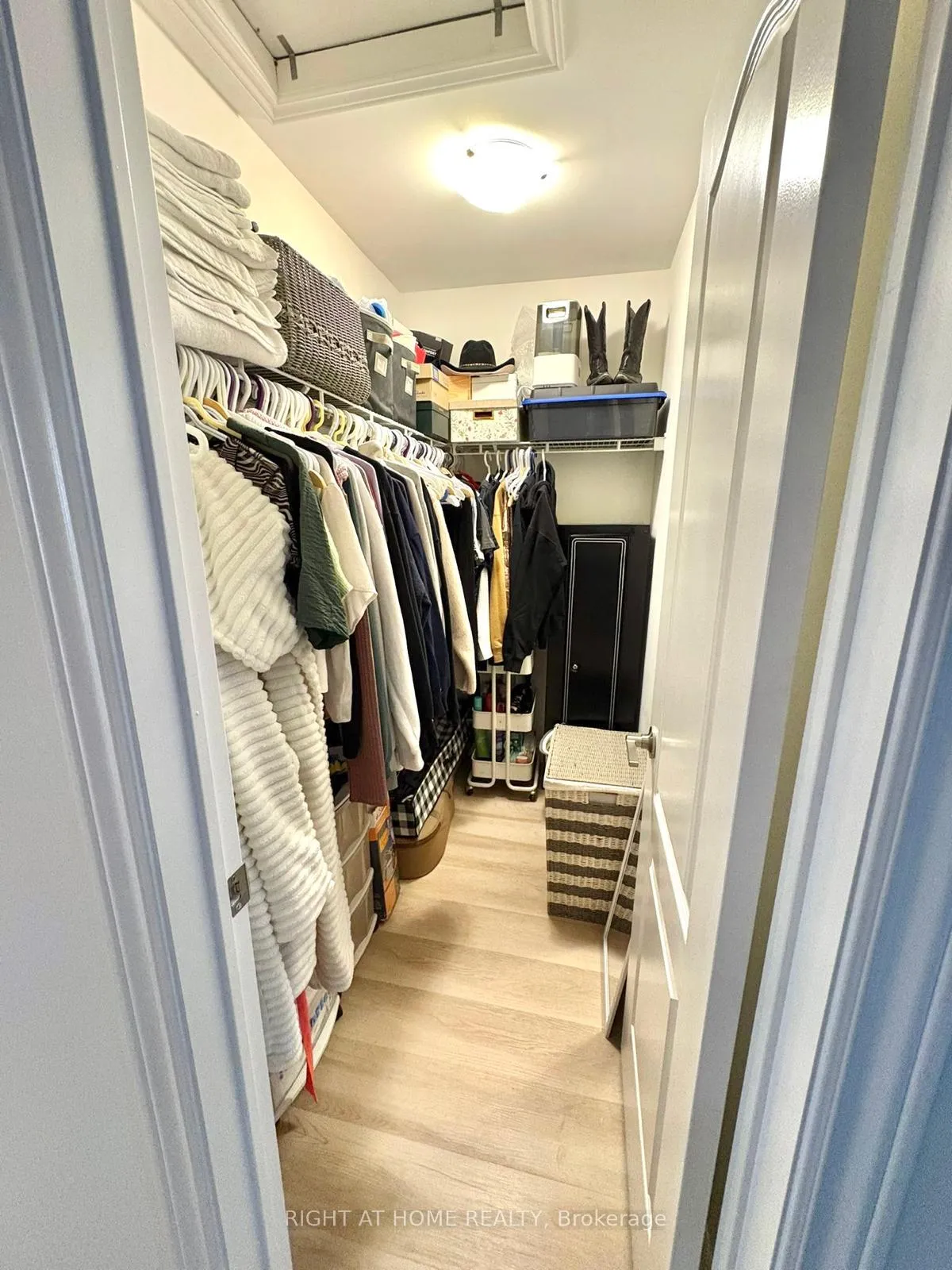 Photo 16 of 15 Andean Lane, Barrie, Holly — HOMEH