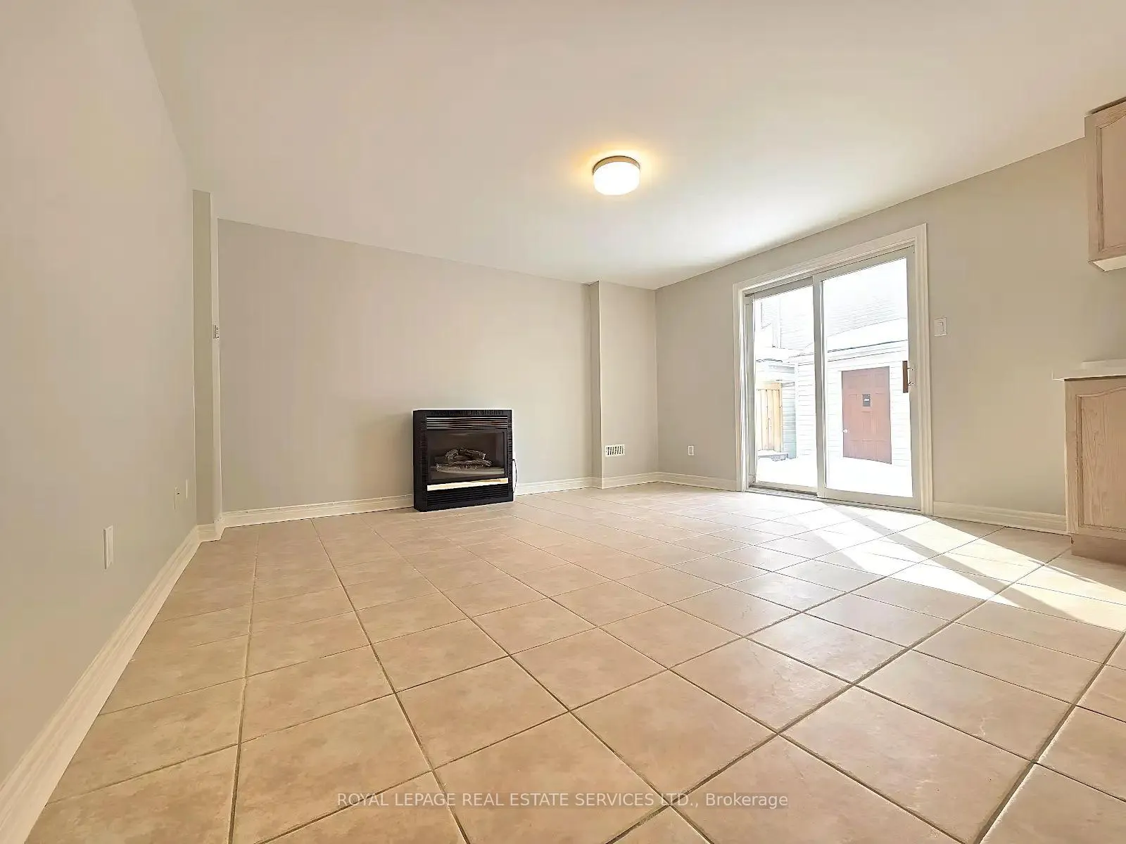 Photo 3 of Unit Lower, 68 Silver Oaks Boulevard, Vaughan, Sonoma Heights — HOMEH