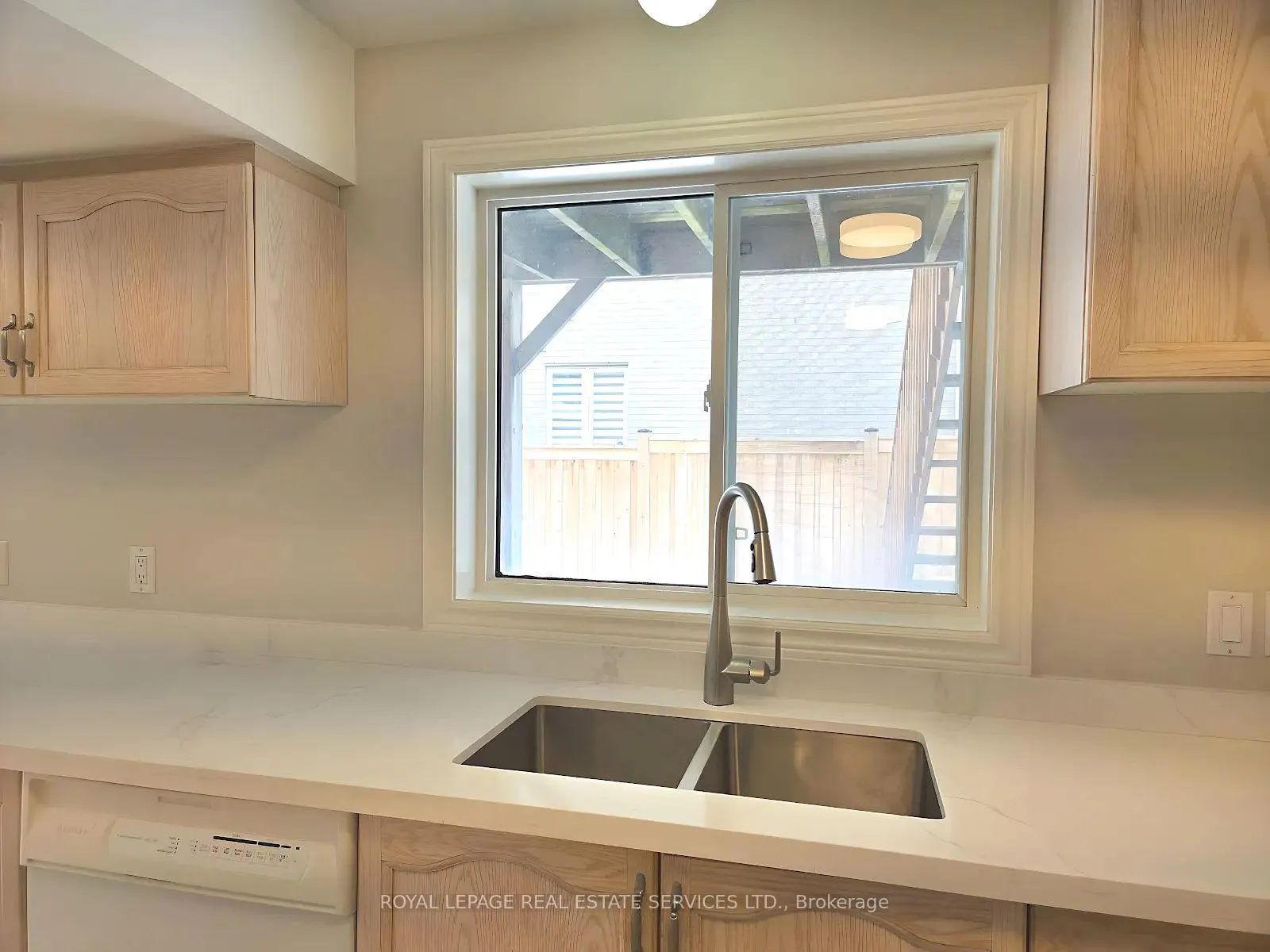Photo 5 of Unit Lower, 68 Silver Oaks Boulevard, Vaughan, Sonoma Heights — HOMEH