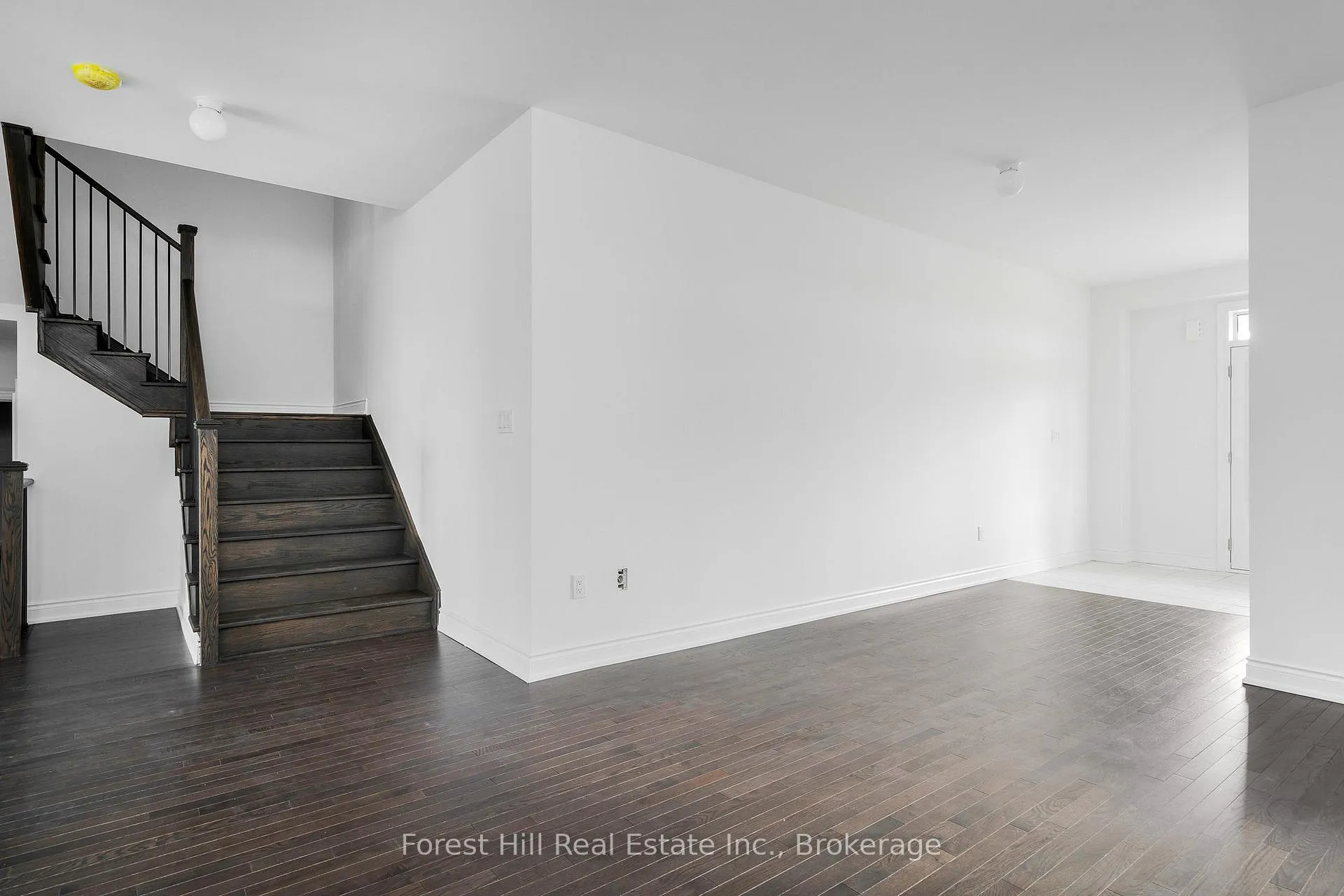 Photo 6 of 67 Amber Drive, Wasaga Beach — HOMEH