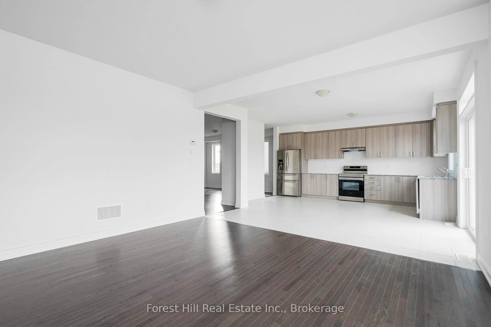 Photo 14 of 67 Amber Drive, Wasaga Beach — HOMEH