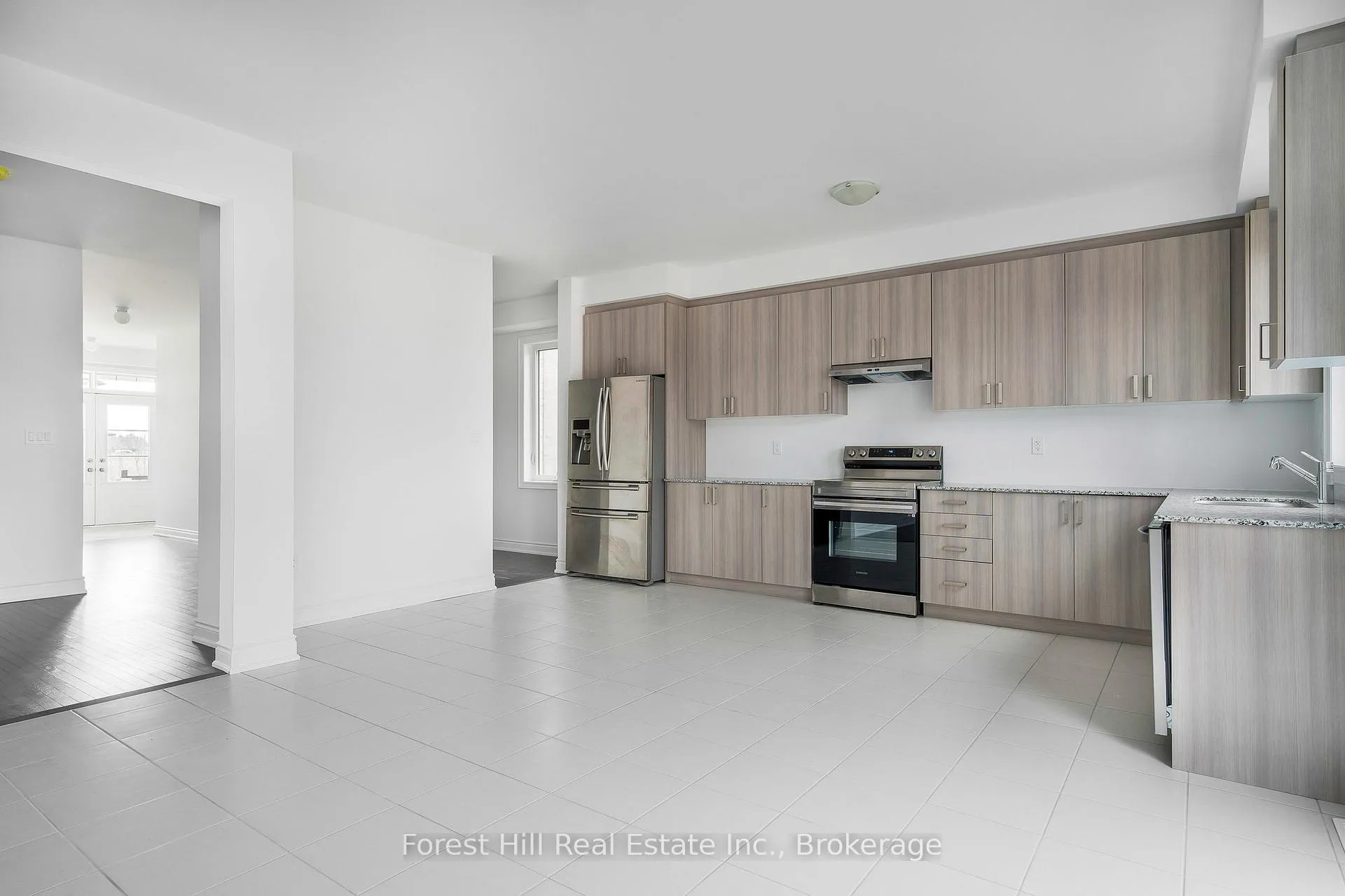 Photo 17 of 67 Amber Drive, Wasaga Beach — HOMEH