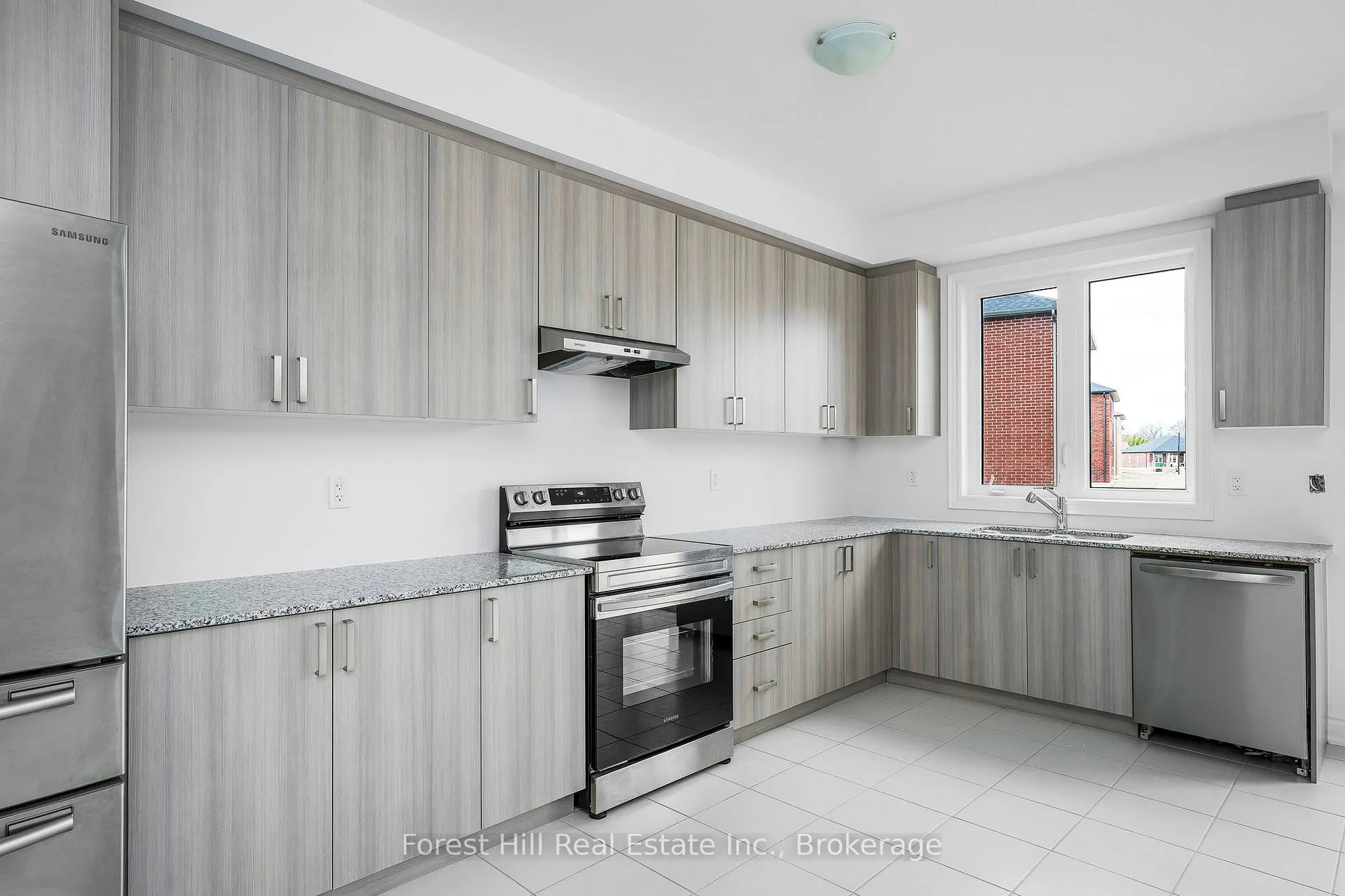 Photo 18 of 67 Amber Drive, Wasaga Beach — HOMEH
