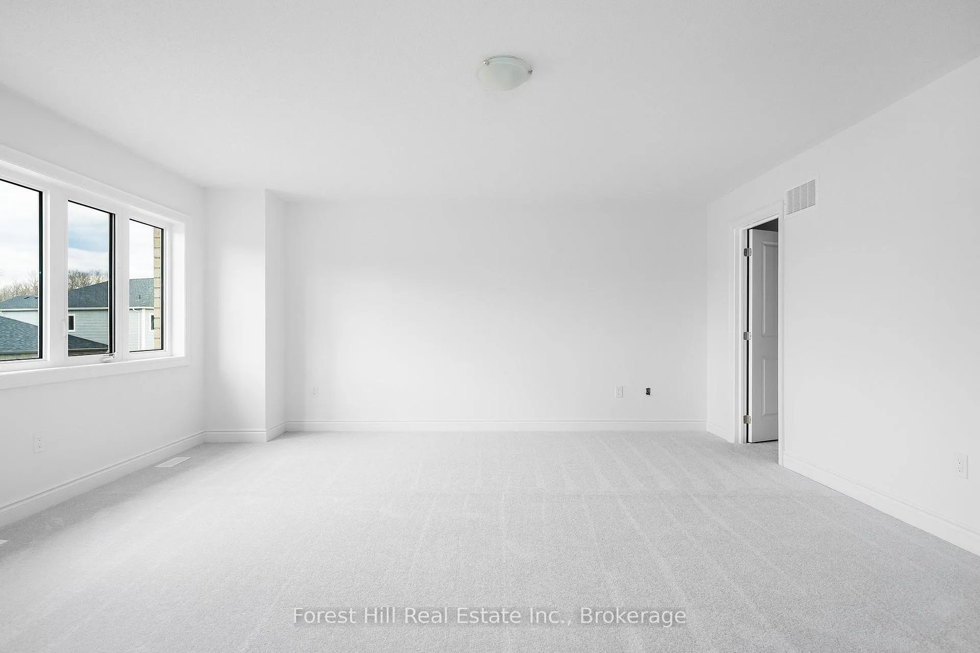 Photo 23 of 67 Amber Drive, Wasaga Beach — HOMEH