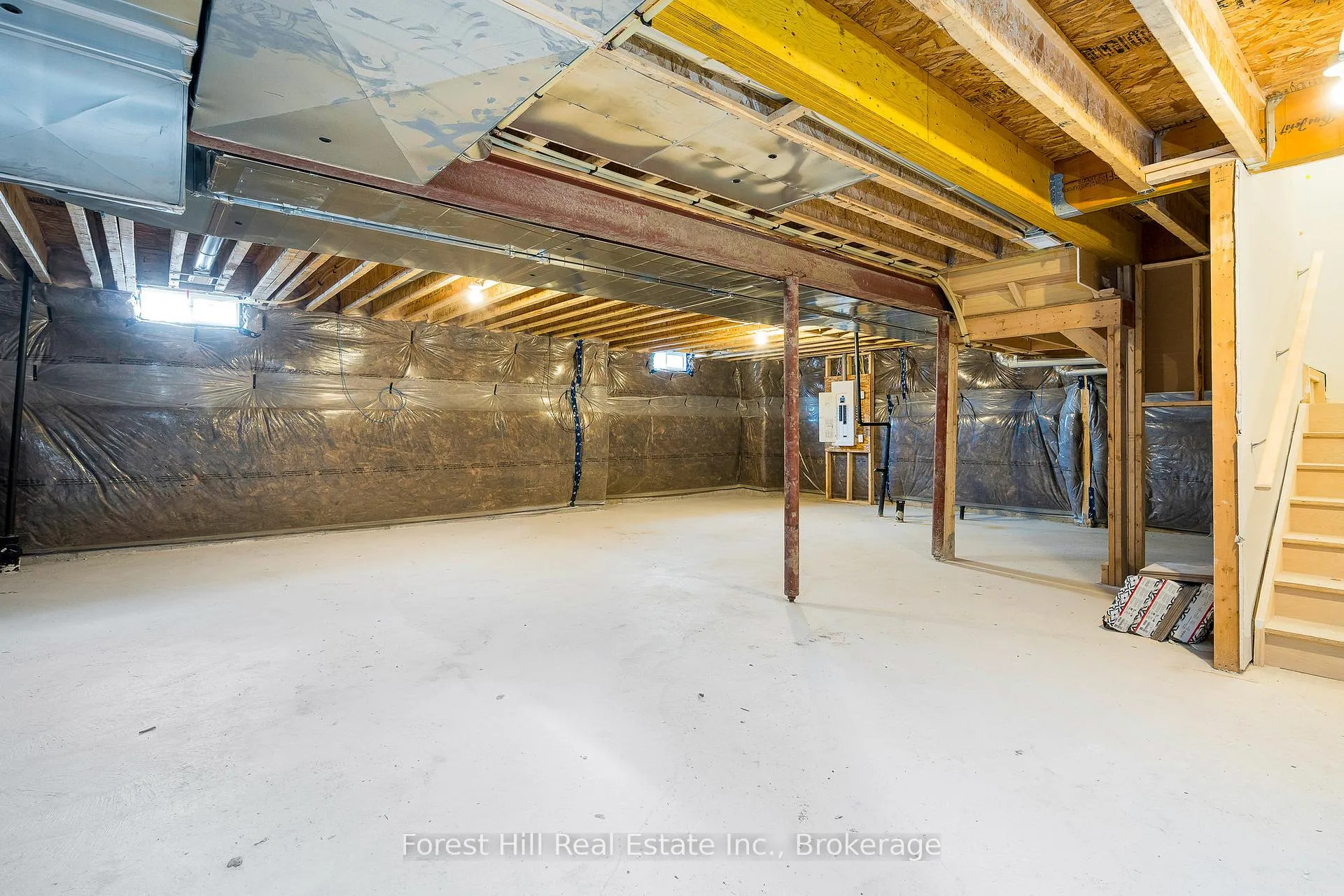 Photo 45 of 67 Amber Drive, Wasaga Beach — HOMEH