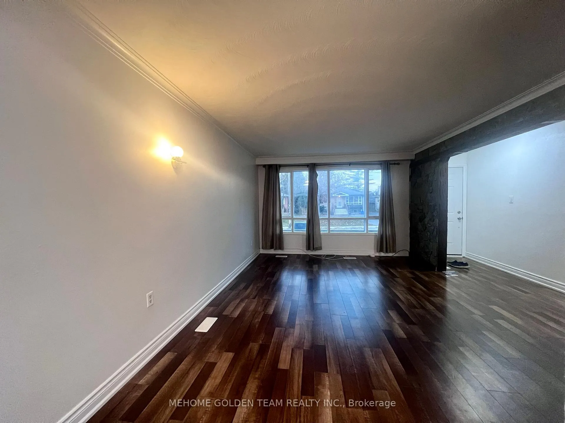 Photo 4 of Unit Main, 406 Becker Road, Richmond Hill, Crosby — HOMEH