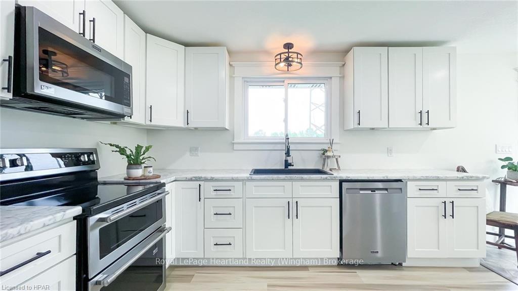 Photo 3 of 115143 Grey Road 3, Chatsworth — HOMEH
