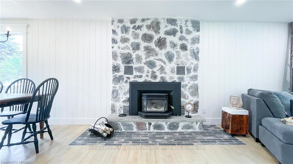 Photo 20 of 115143 Grey Road 3, Chatsworth — HOMEH
