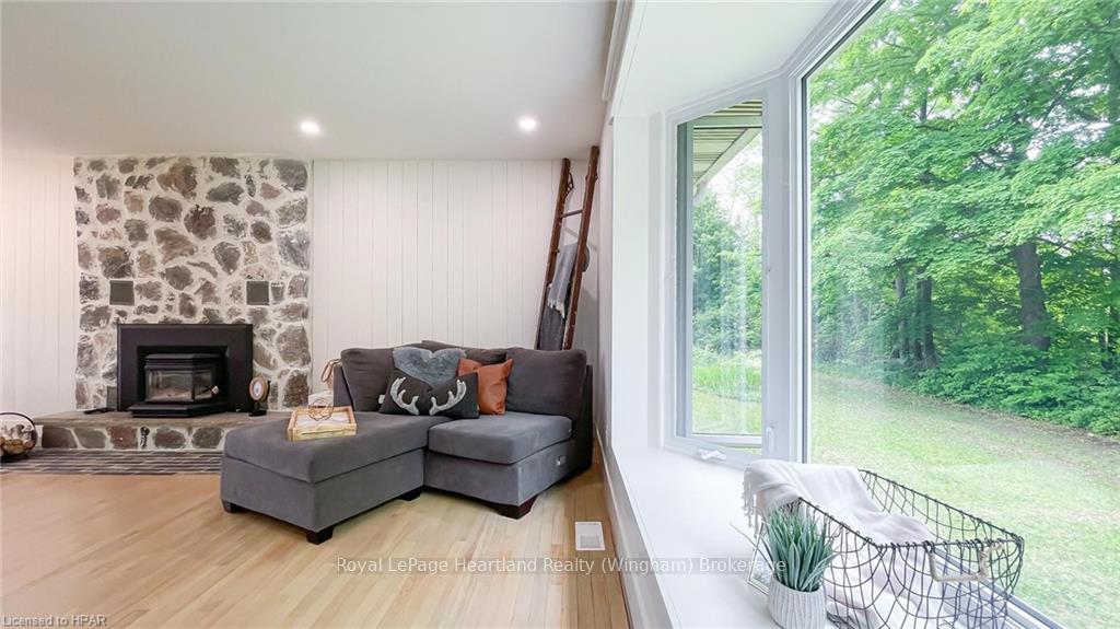 Photo 26 of 115143 Grey Road 3, Chatsworth — HOMEH