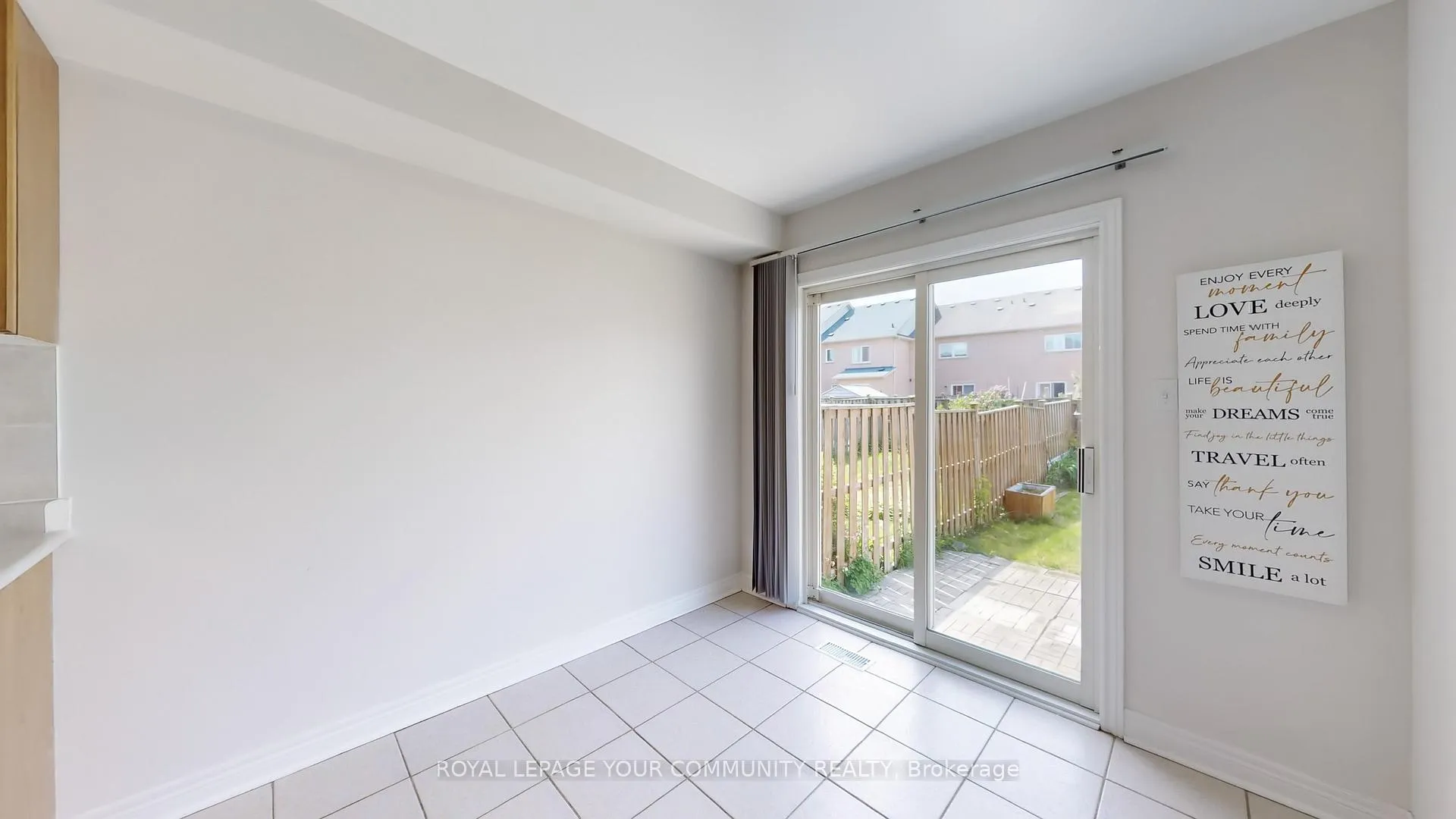 Photo 12 of 63 Bianca Drive, Markham, Village Green-South Unionville — HOMEH