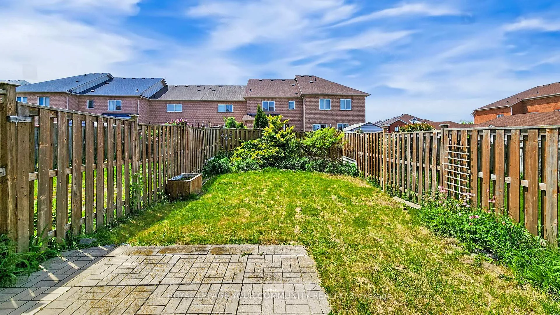 Photo 41 of 63 Bianca Drive, Markham, Village Green-South Unionville — HOMEH