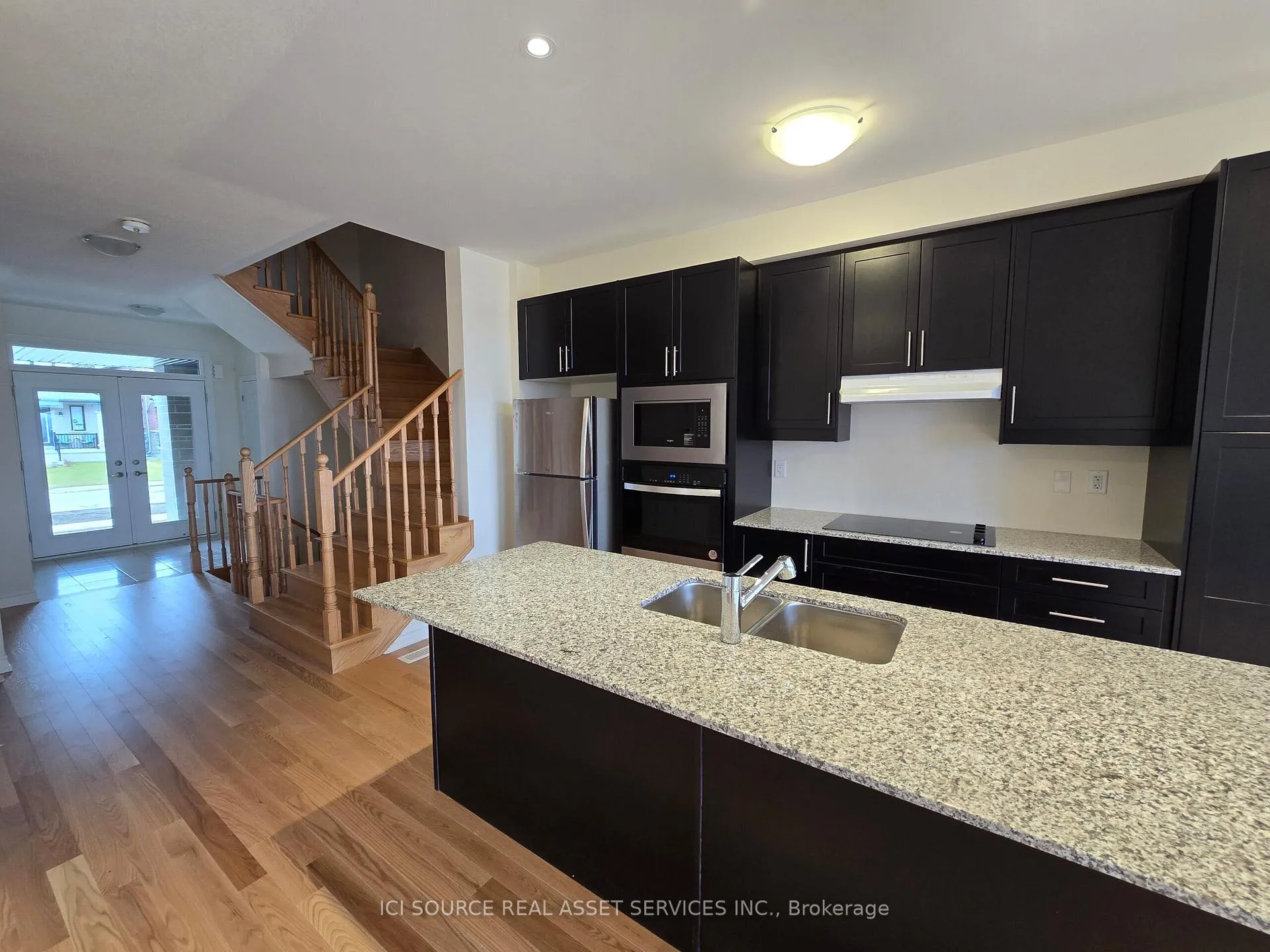 Photo 2 of 1203 Rexton Drive, Oshawa, Kedron — HOMEH