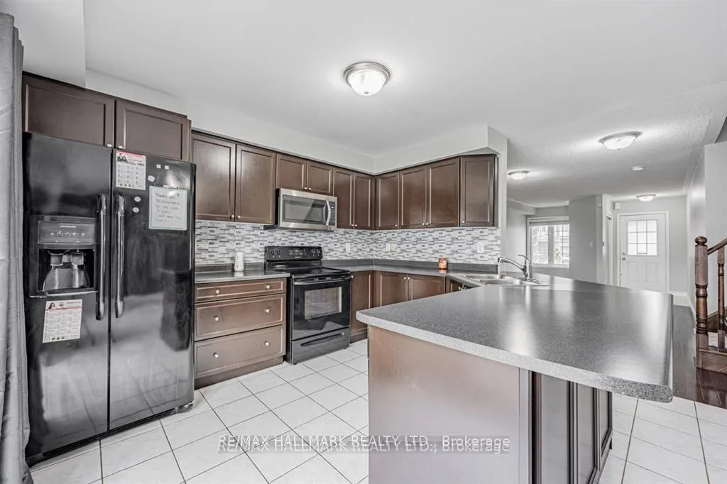 Photo 12 of 88 Elliottglen Drive, Ajax, Northeast Ajax — HOMEH